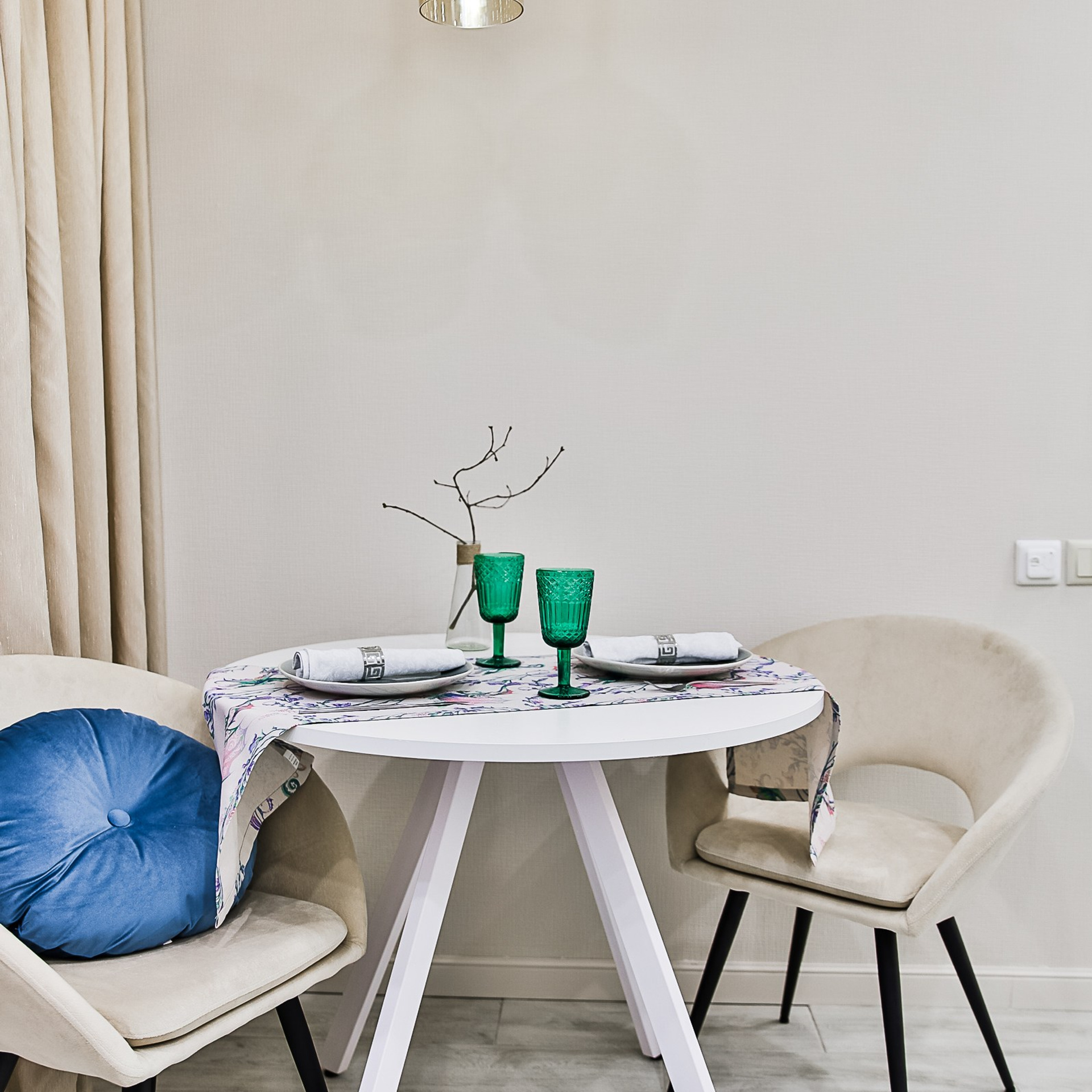 КВАРТИРА КЕДРОВА