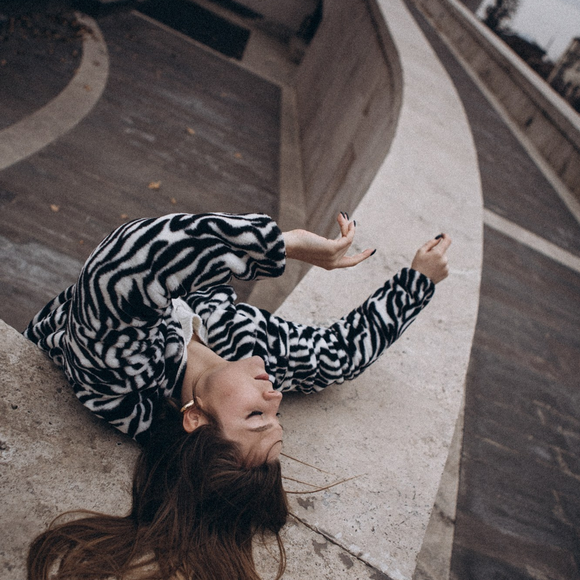 Можно погулять около музея