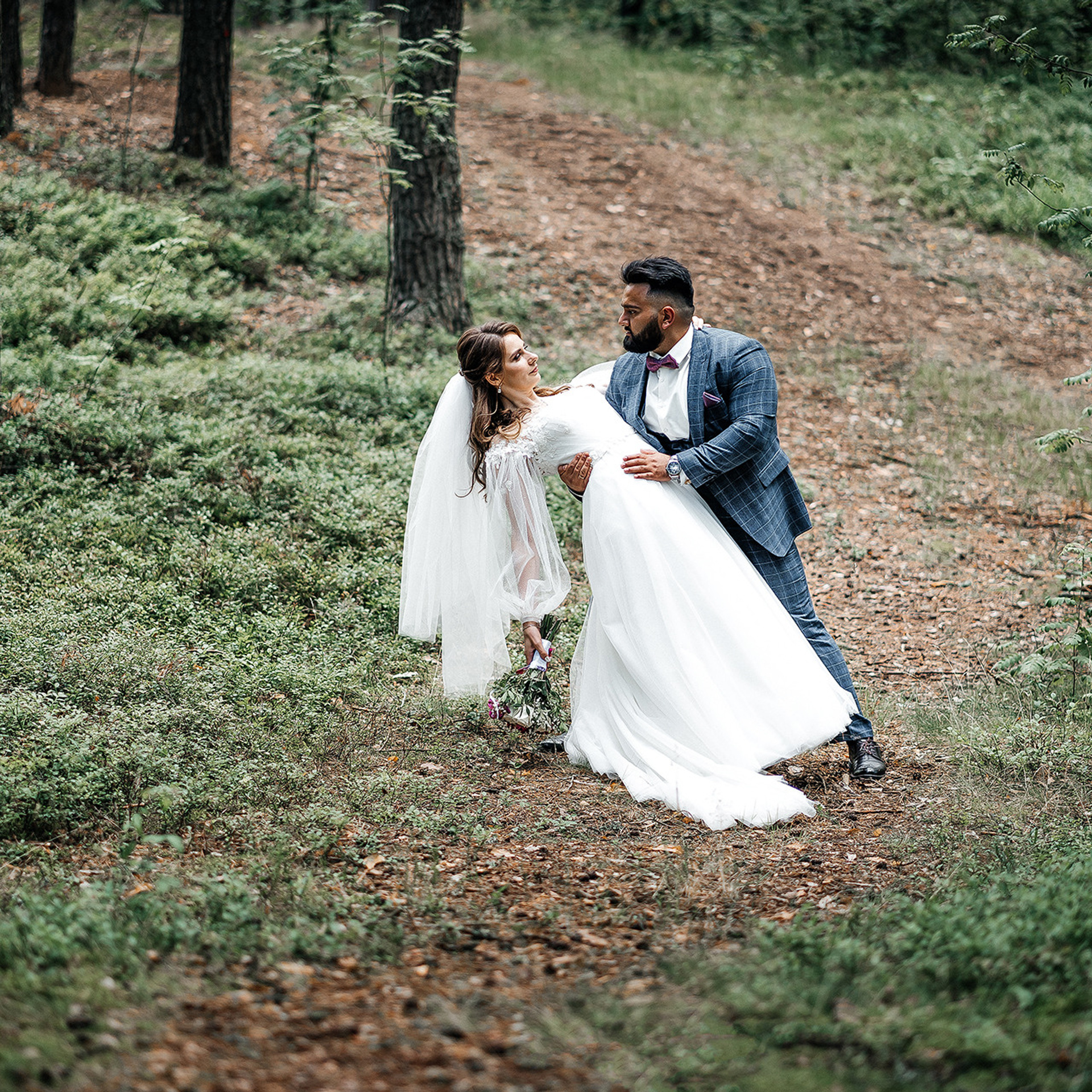 Гахроман и Анна