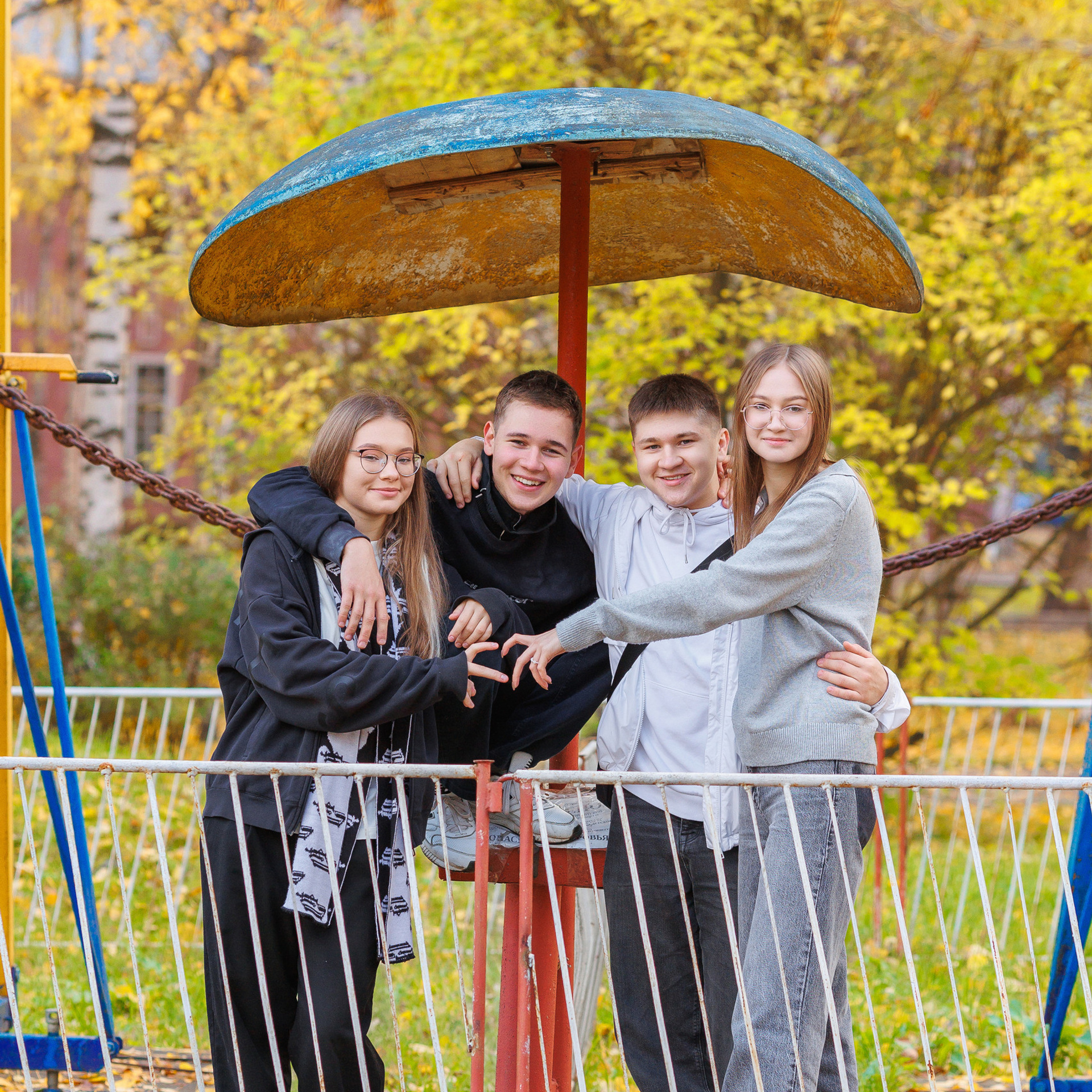 Отзывы Алексей Сидоров фотограф. Детский и семейный фотограф выпускные альбомы в Сыктывкаре Сидоров