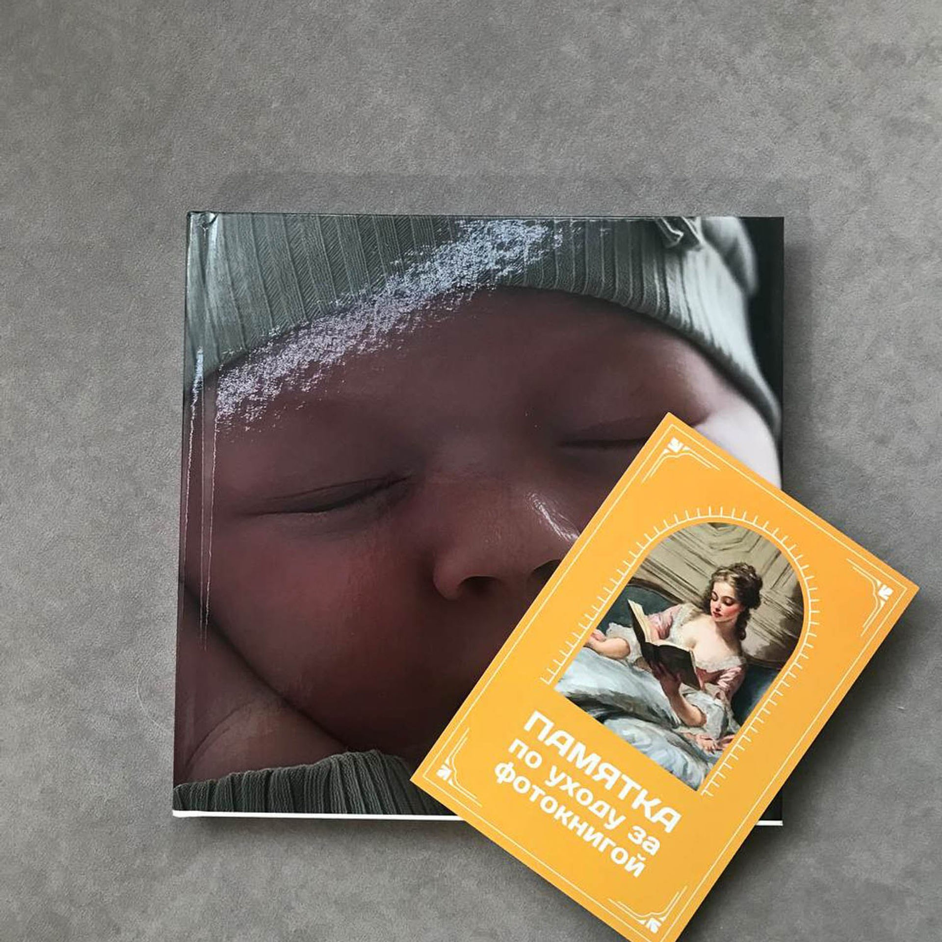 Фотография новорожденных Уссурийск. Примеры Ваших фотокниг. Фотограф новорожденных (ньюборн) в г. Уссурийске Приморский край Ирина Губанова