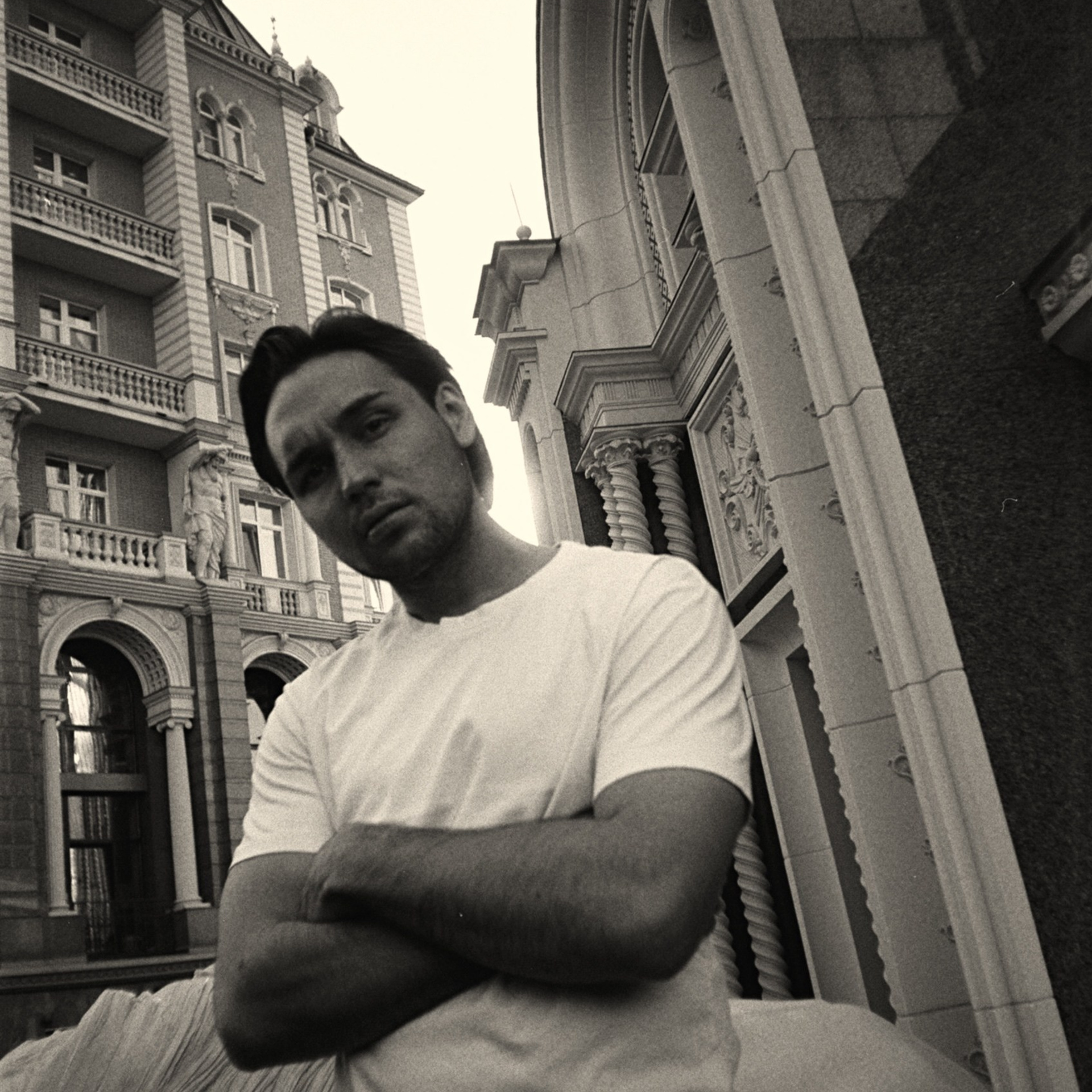 Рустем. Пленка. Главная