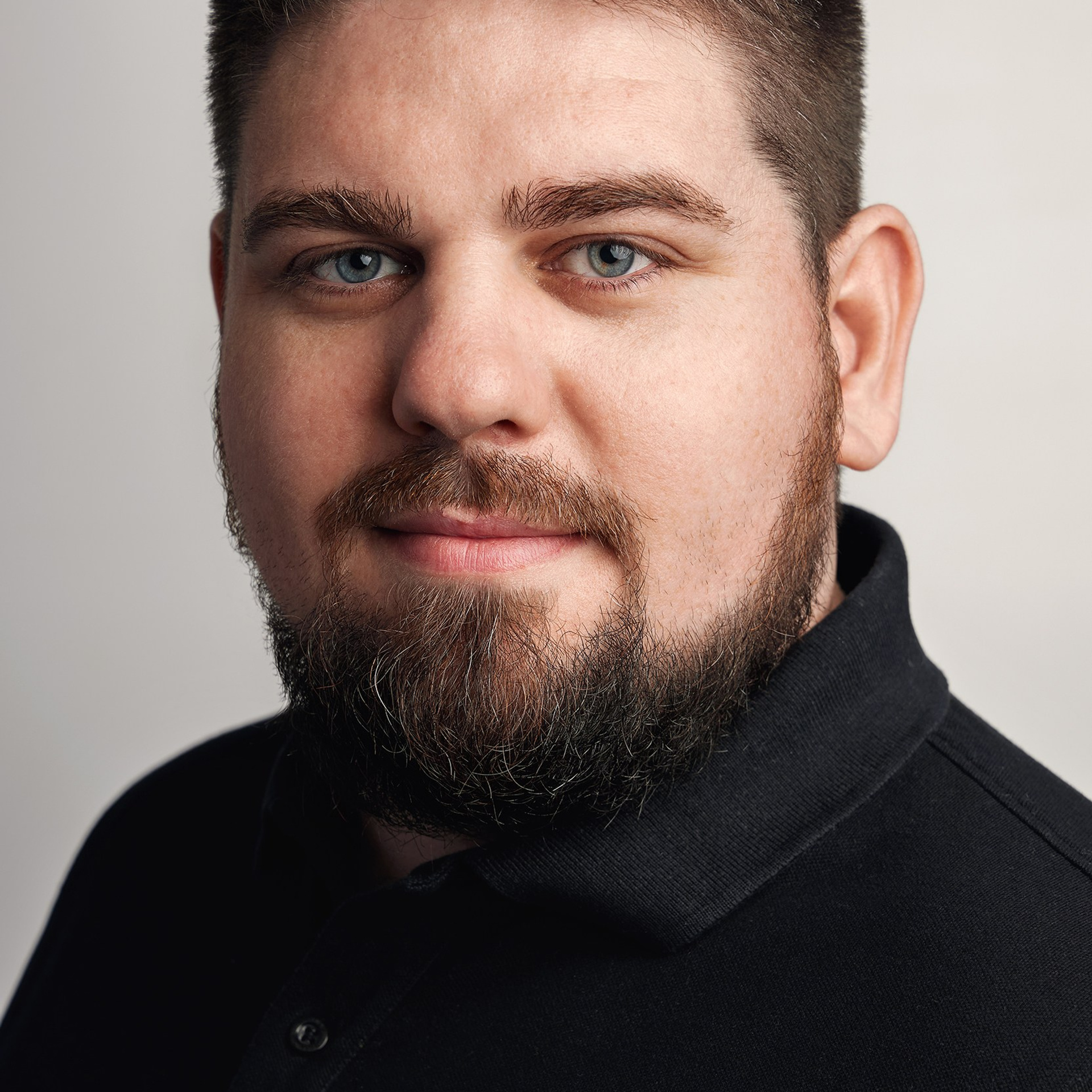 Портретная фотосъемка сотрудников. Корпоративная фотосессия сотрудников. Офисная фотосессия для сотрудников. Интерьерный фотограф, фотограф недвижимости. Фотосъемка недвижимости в Москве и Московской области