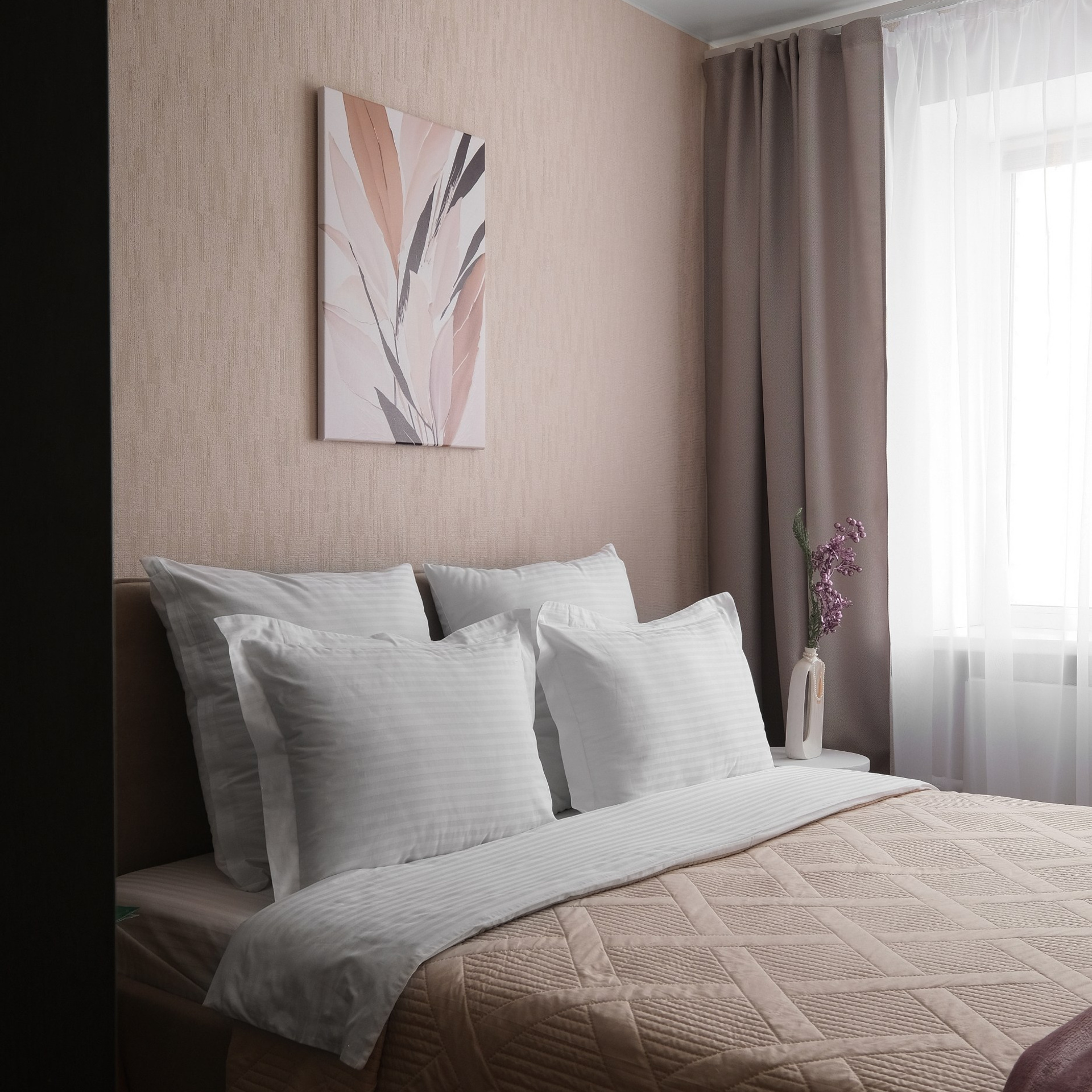 Интерьерный фотограф для фотосъемки квартиры. Фотосъемка интерьера квартиры