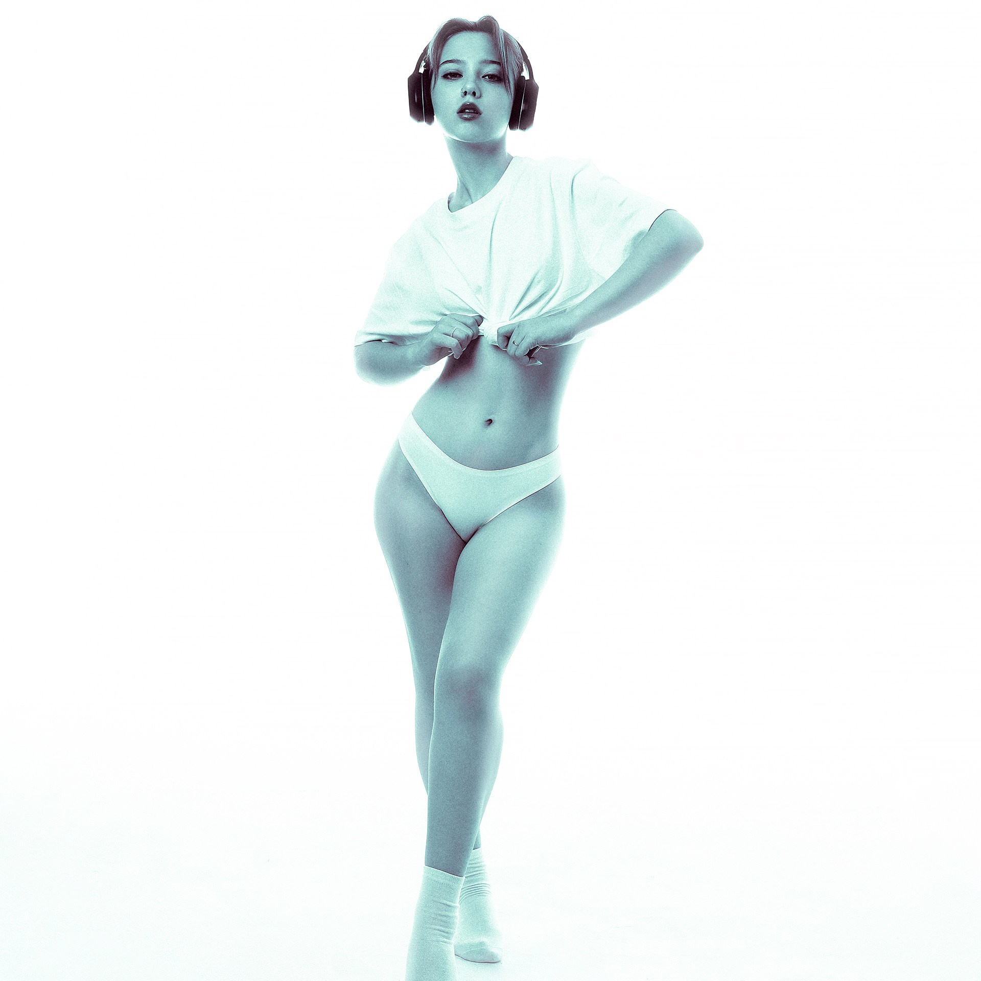 ALBUM. YUUJIN PHOTO — Фотограф, преподаватель, режиссер в разных жанрах