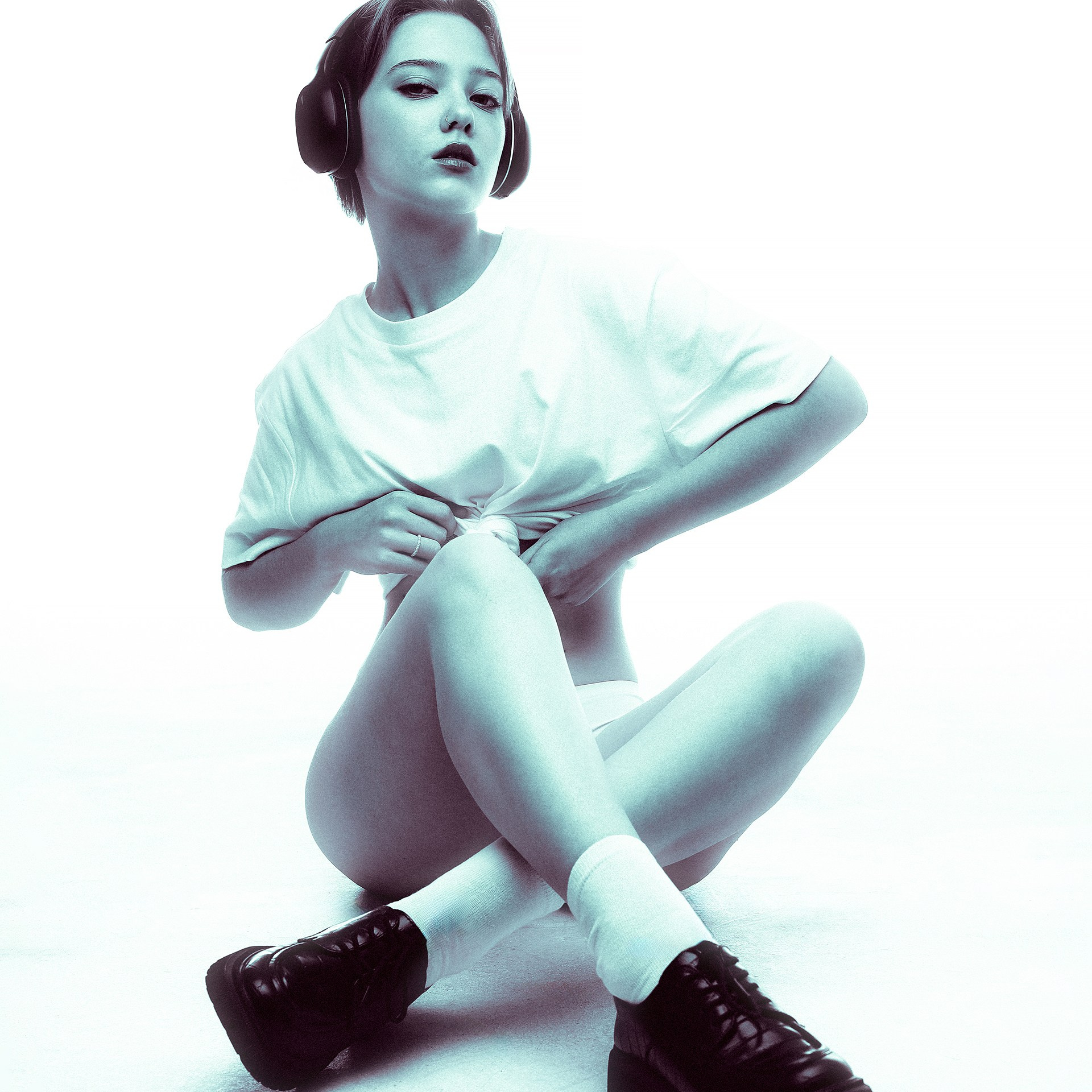 ALBUM. YUUJIN PHOTO — Фотограф, преподаватель, режиссер в разных жанрах