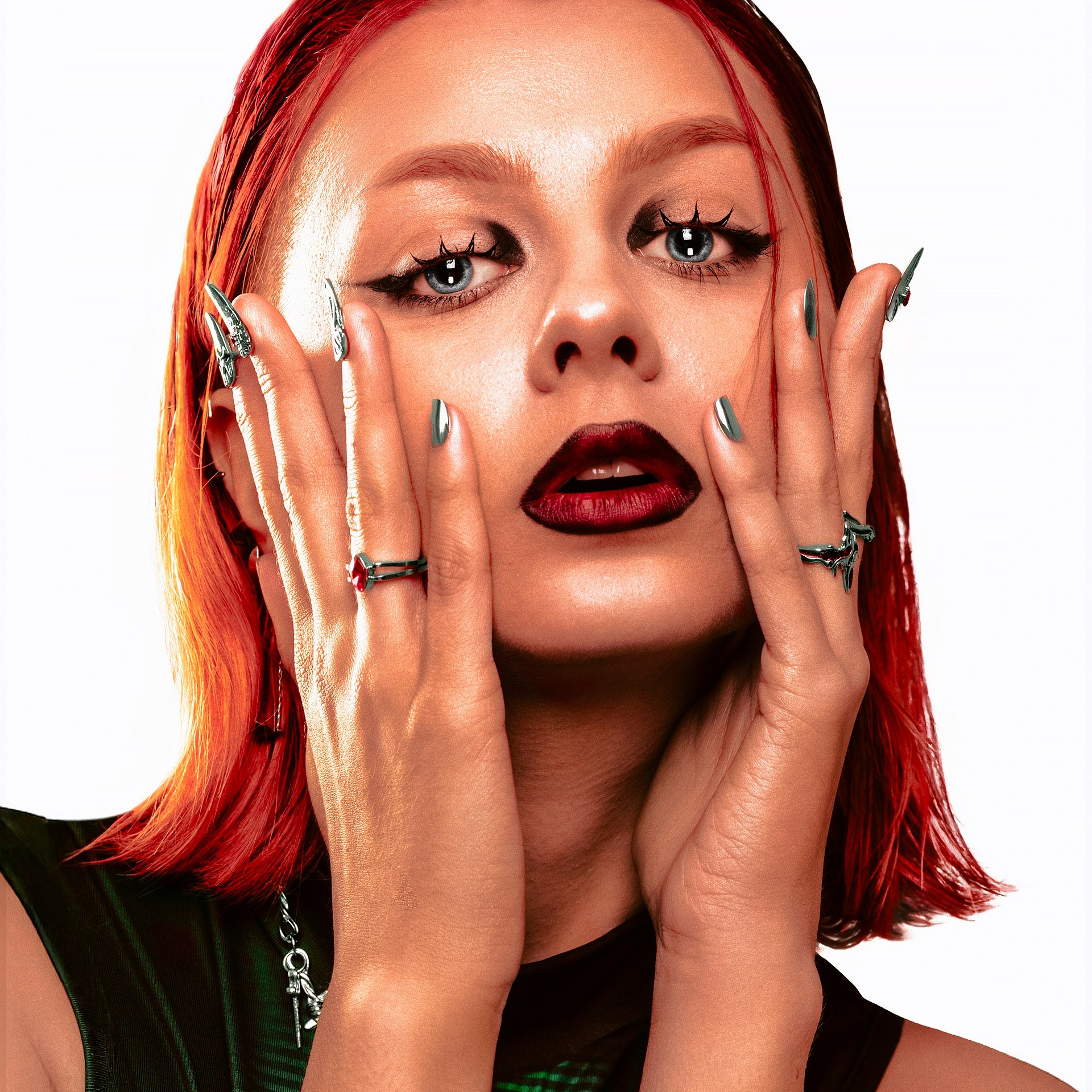 Devil Woman. YUUJIN PHOTO — Фотограф, преподаватель, режиссер в разных жанрах