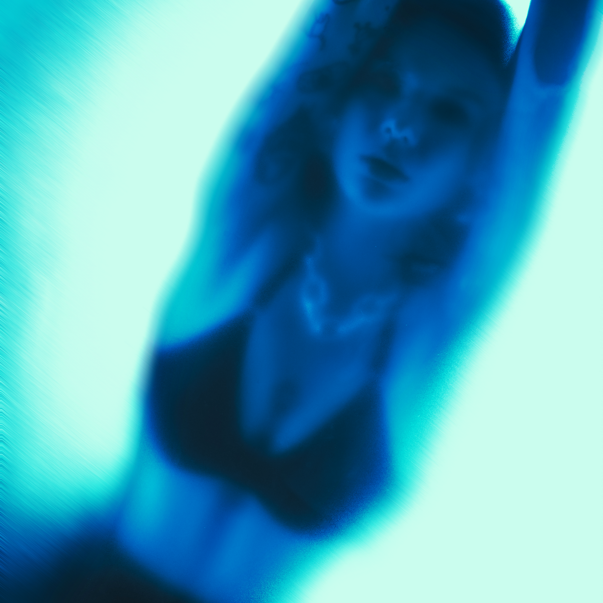 BLUR. YUUJIN PHOTO — Фотограф, преподаватель, режиссер в разных жанрах