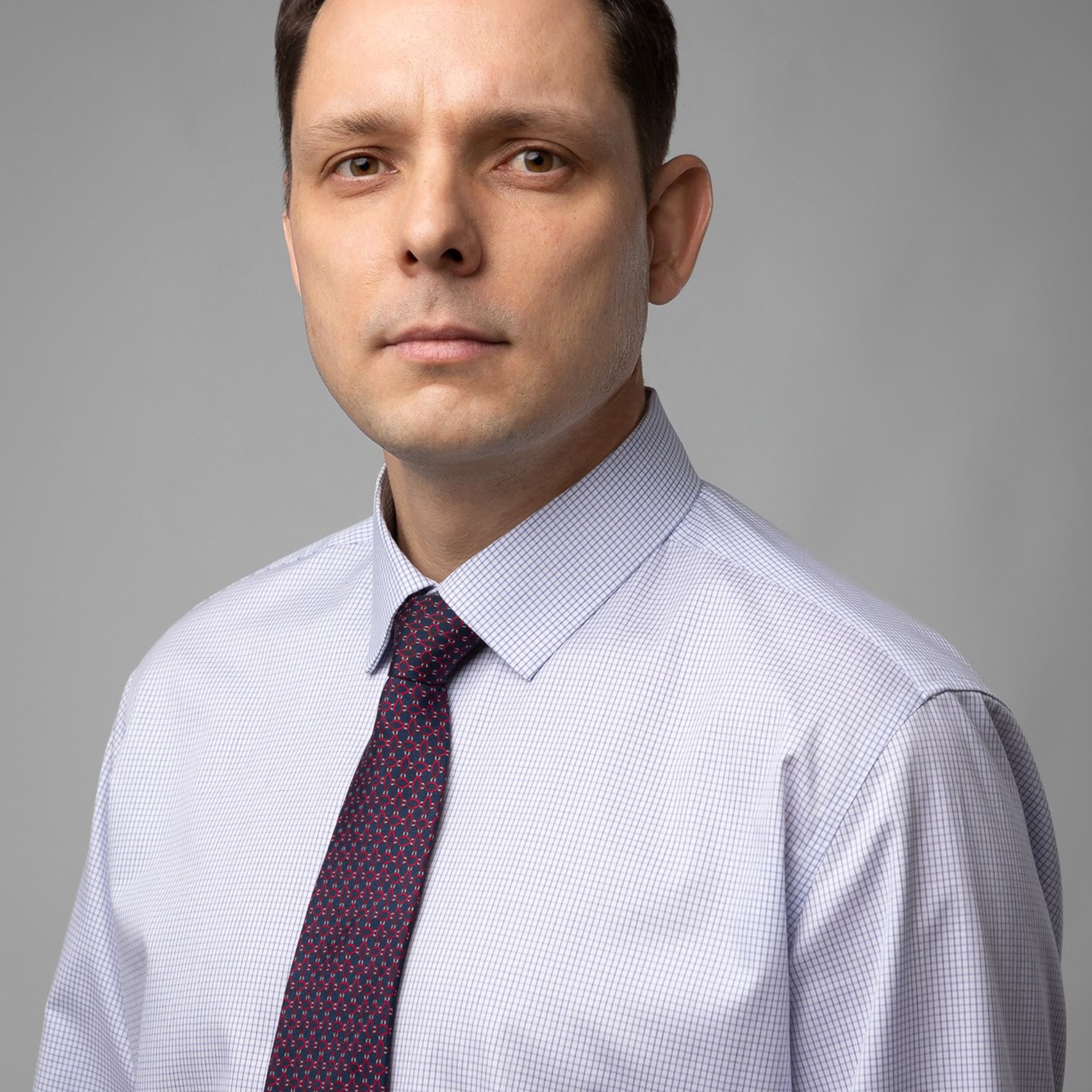 Мужской деловой портрет. Фотограф в Оренбурге. Профессиональный фотограф