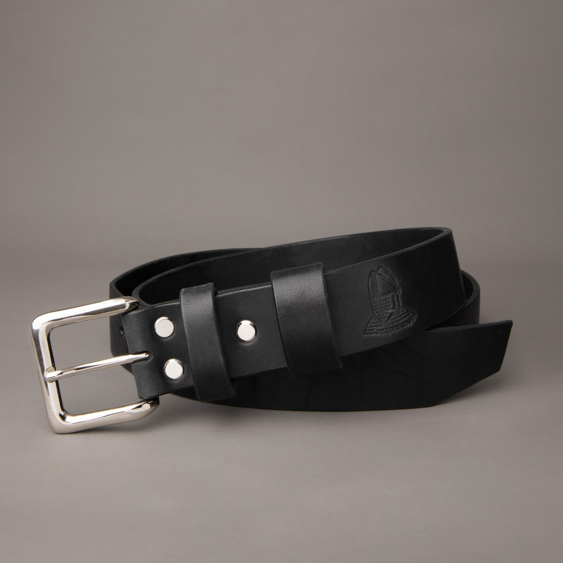 Кожаные ремни ручной работы