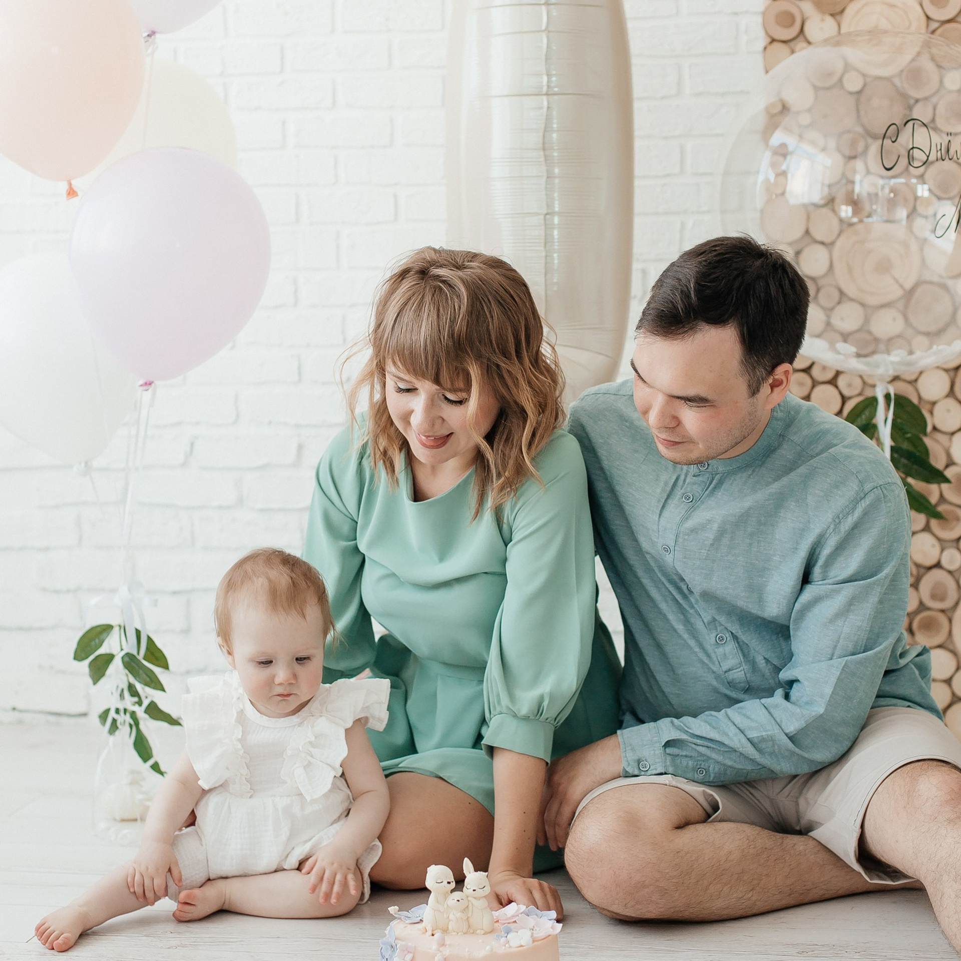 Годовасие M