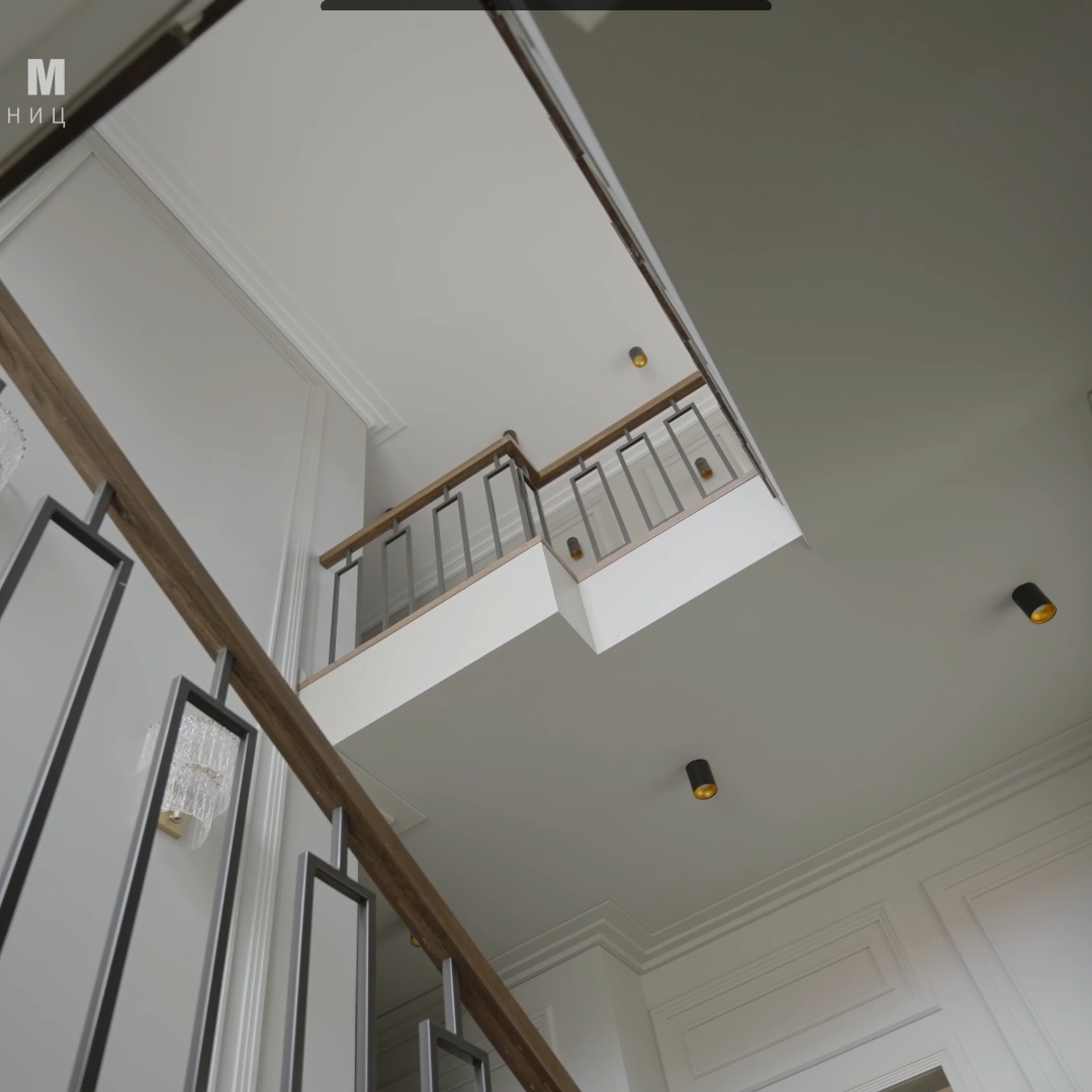 Интерьер видео