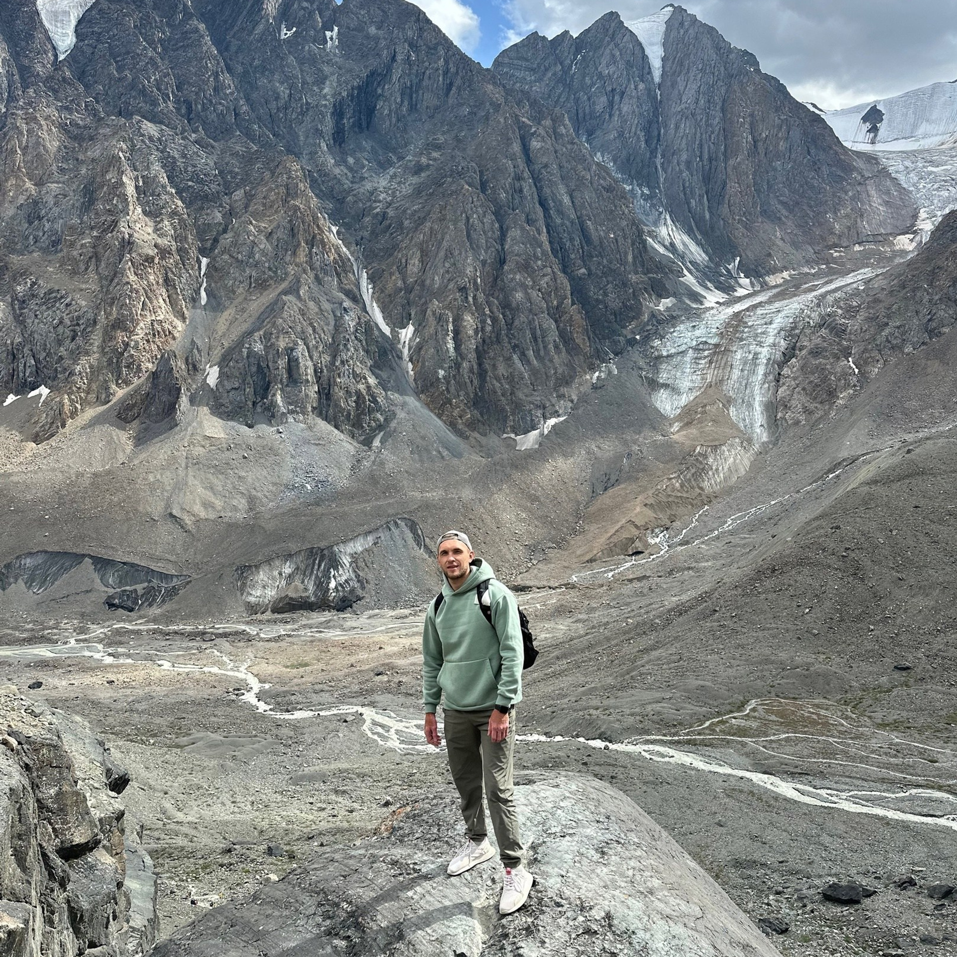 Отзывы. Видеограф Новосибирск Сибирь Алтай. Илья Натворил