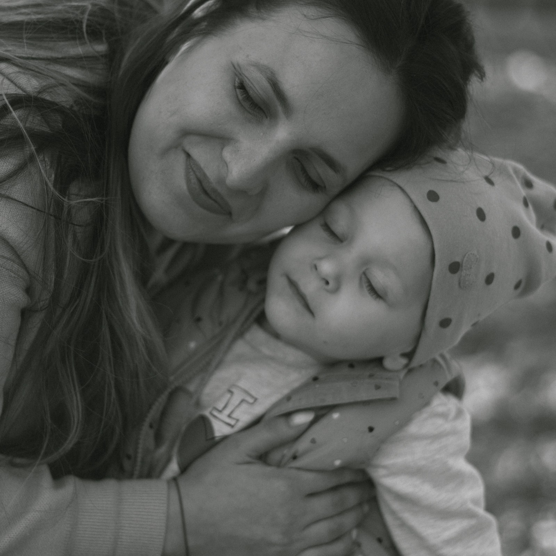 Настя и Майя