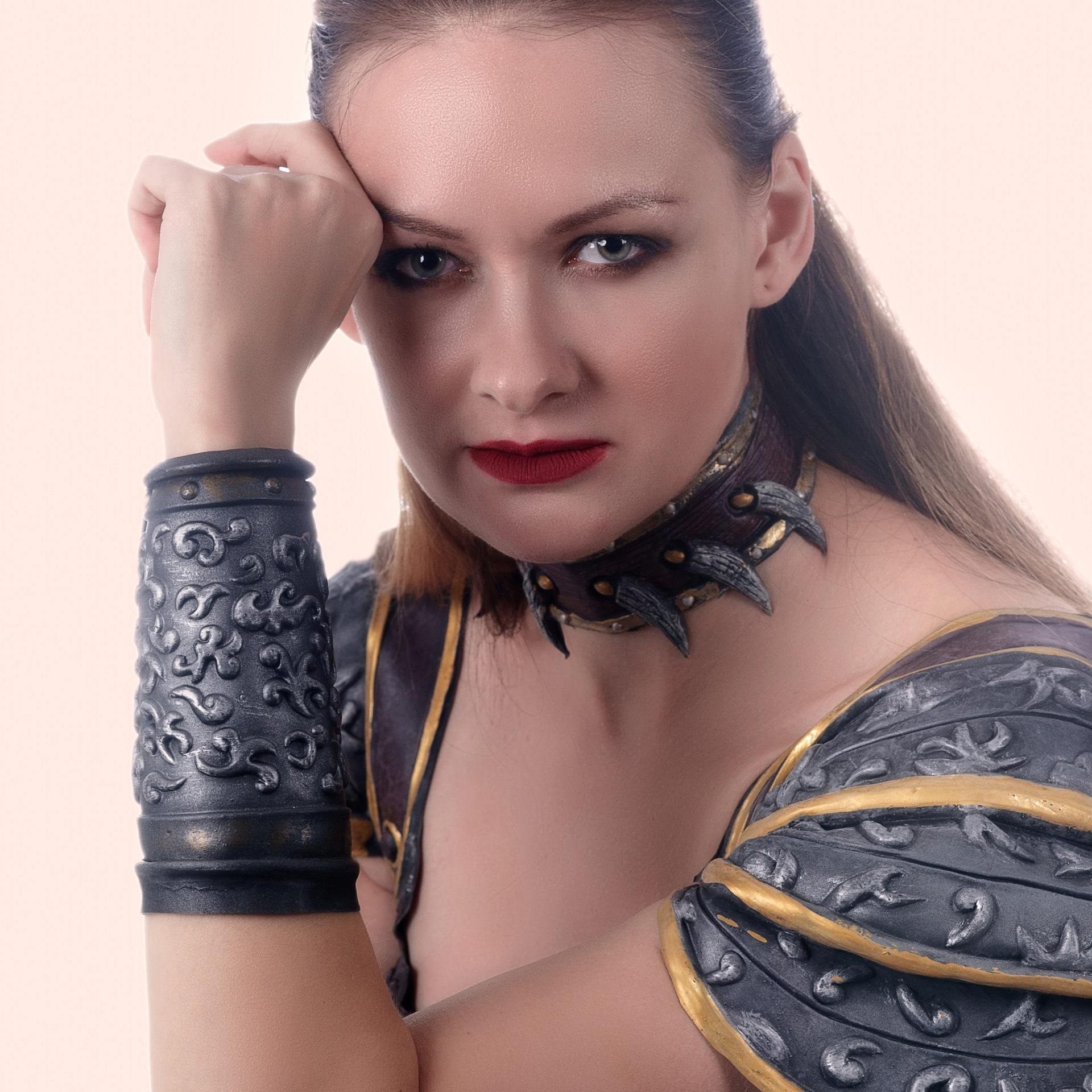 Воительница. Фотографы в Орле Шестопаловы Юлия и Юрий