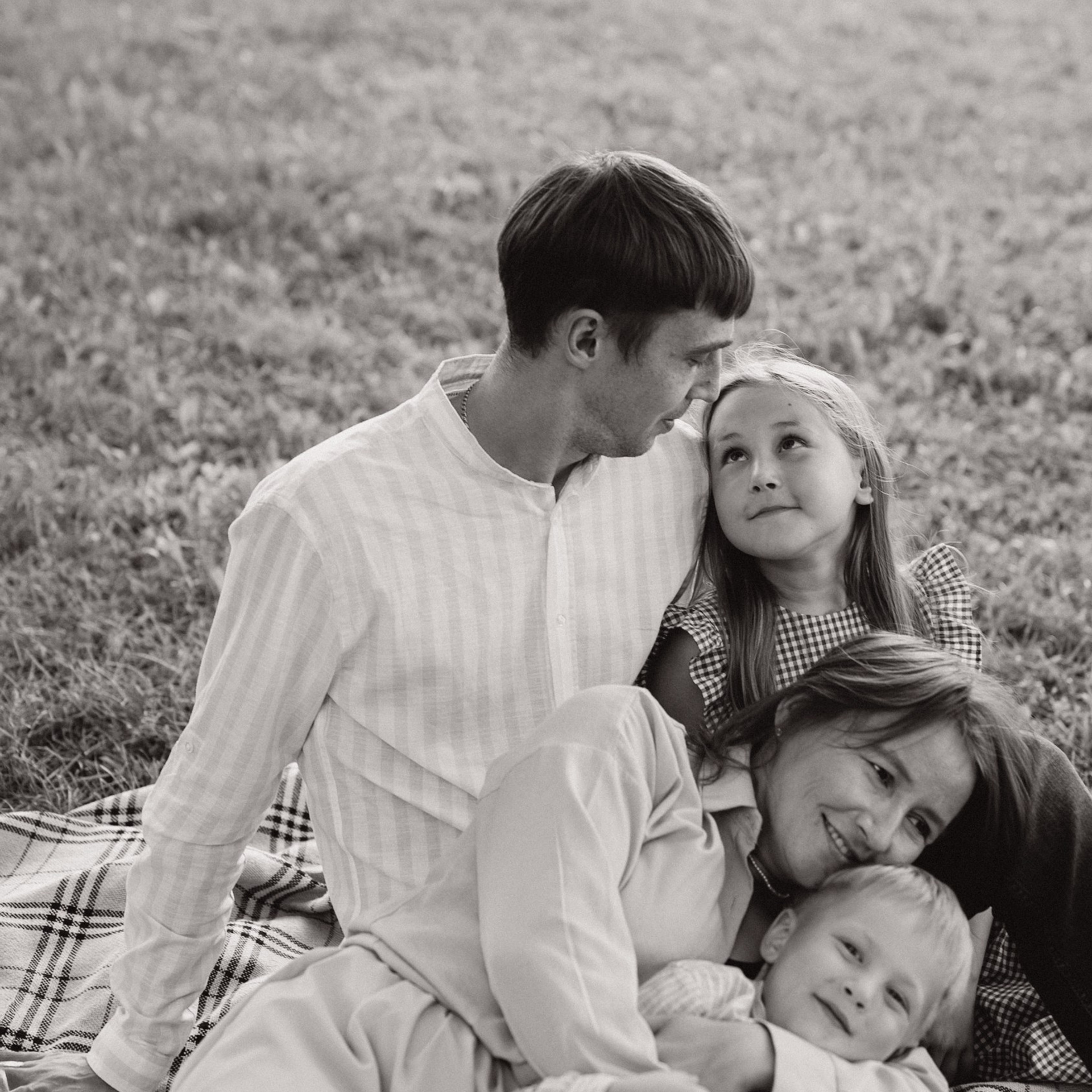 Семейная август