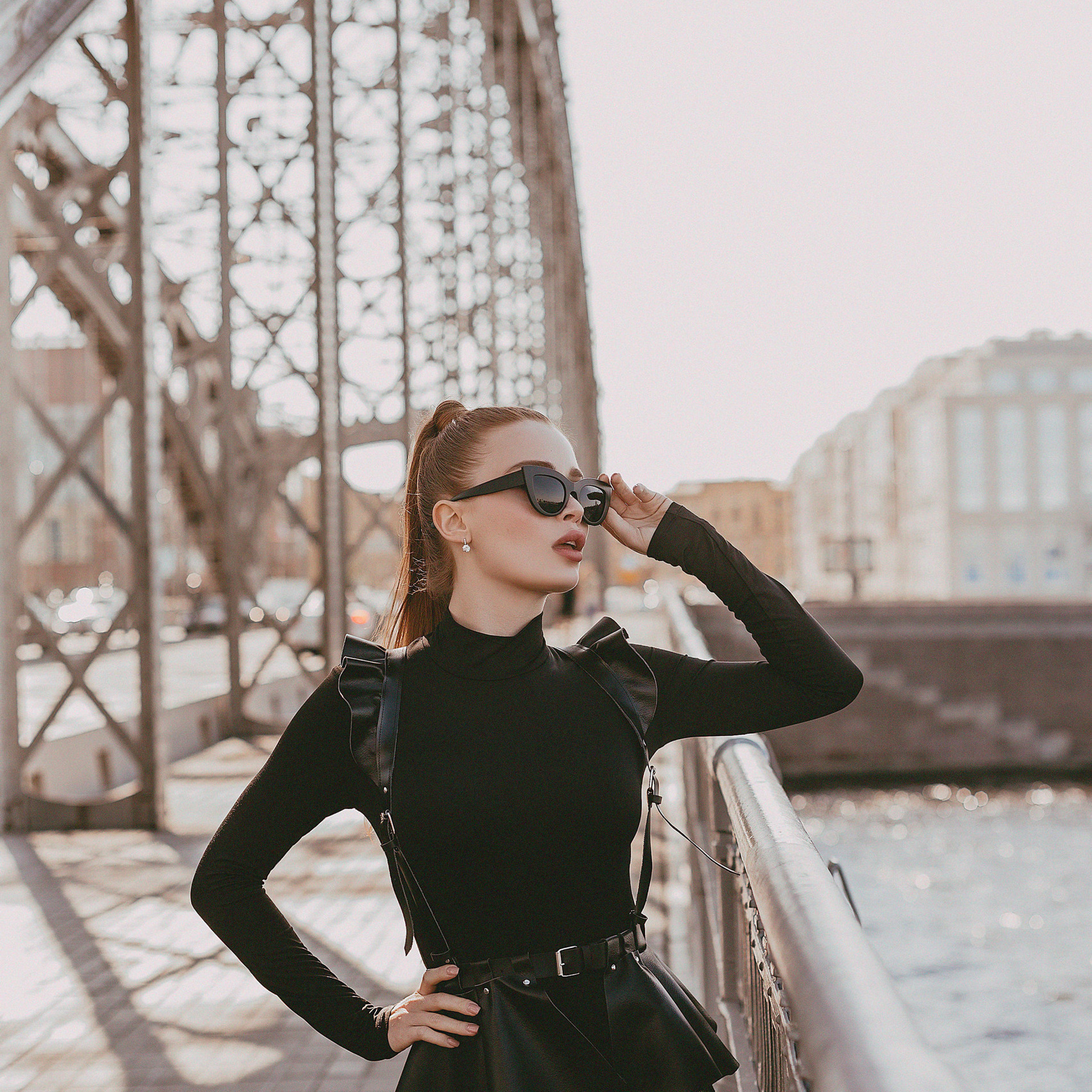 на большеохтинском мосту