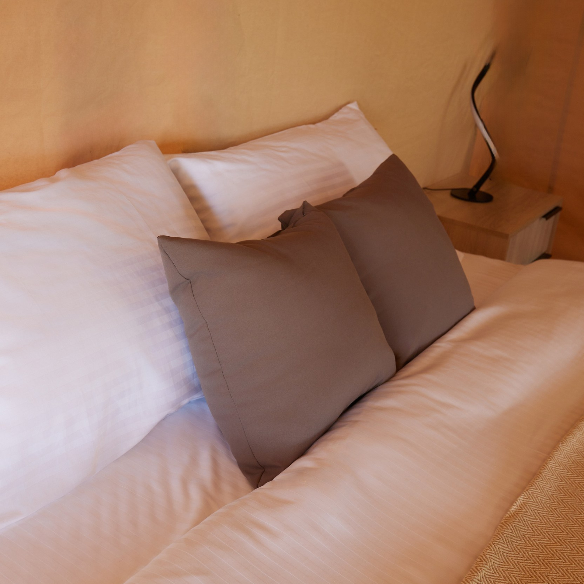 Недвижимость. RetroChic Фото