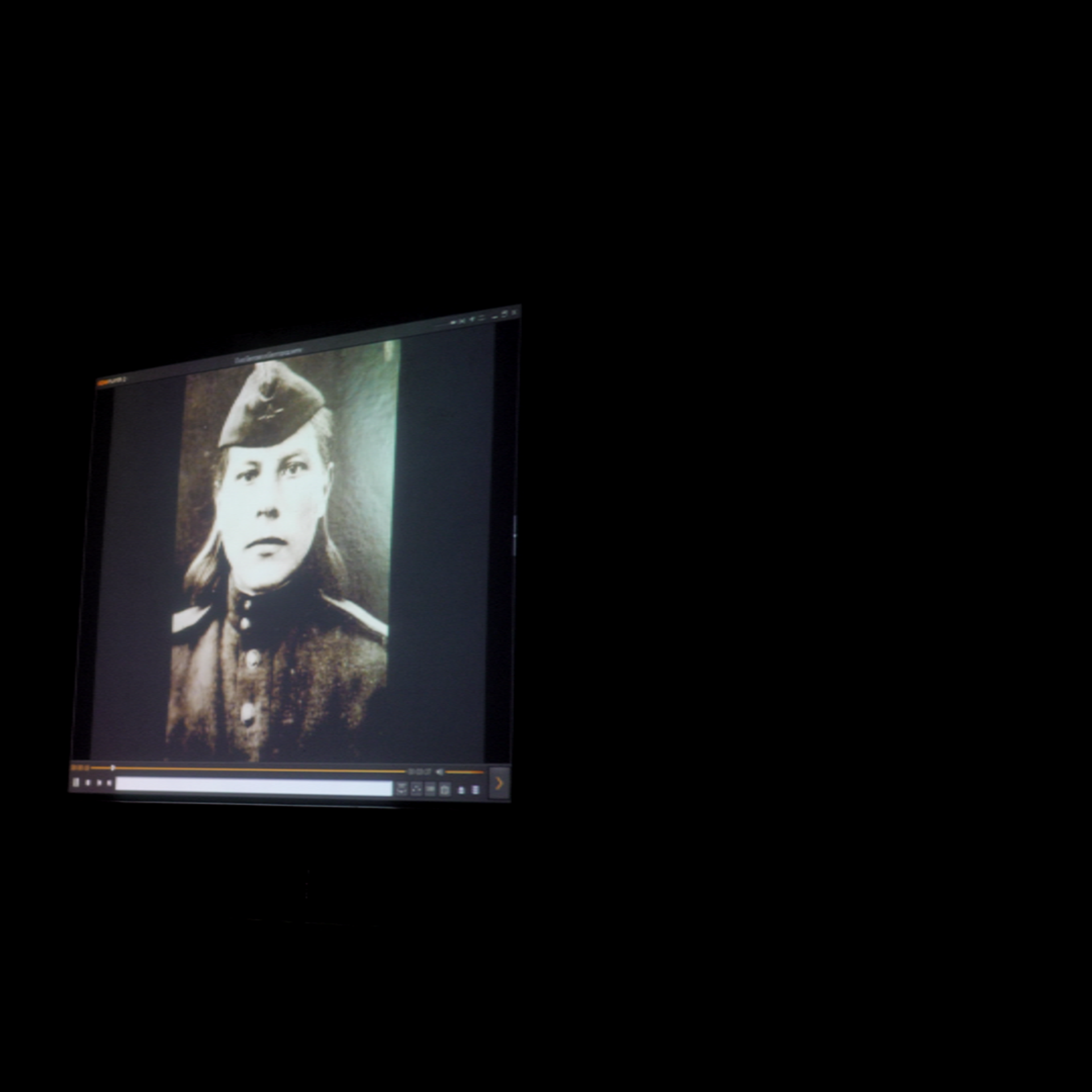 Легенда о Стальной Бабушке