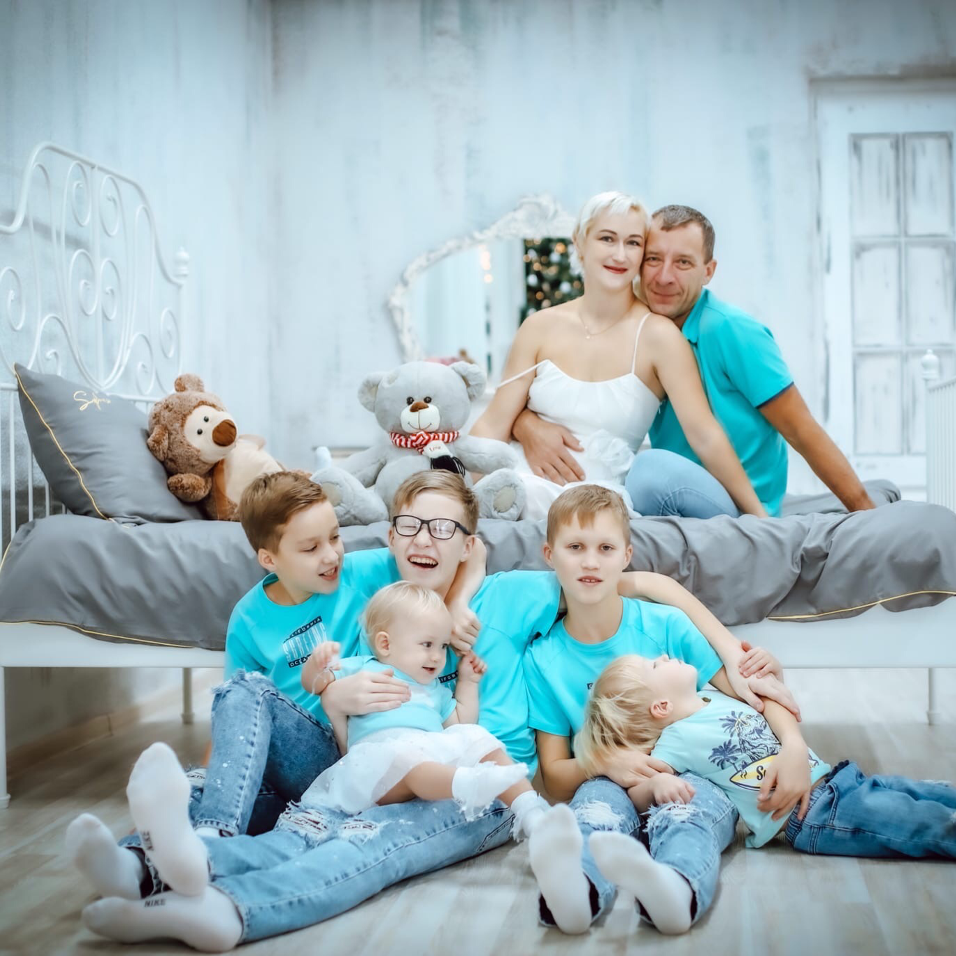 Семья Наследниковых Новый год 2022