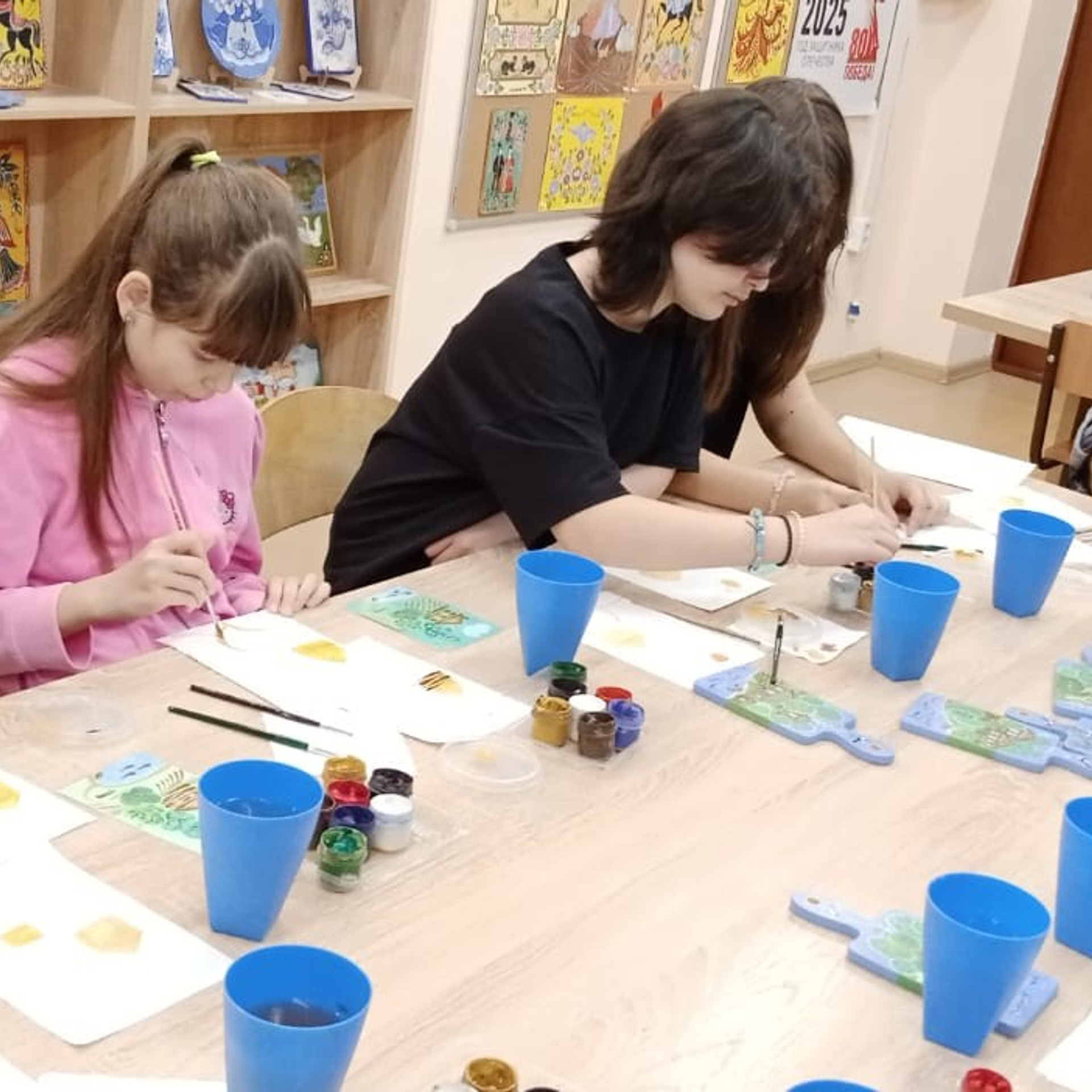 Дом детского творчества им. В. Дубинина. Сувениры и подарки с Ордынской росписью | Новосибирск