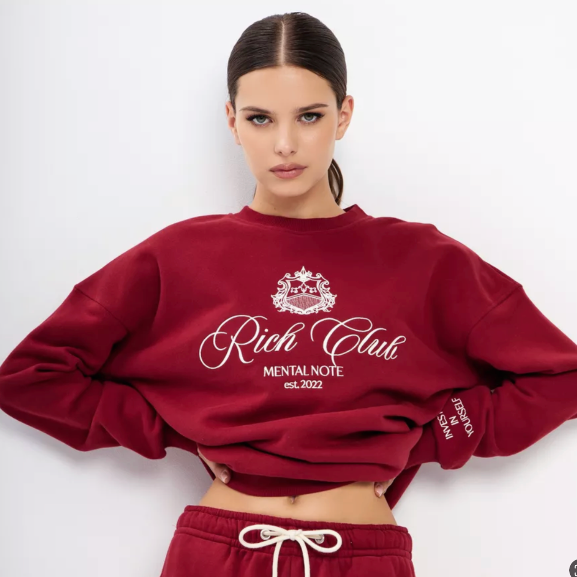 Повседневная женская одежда