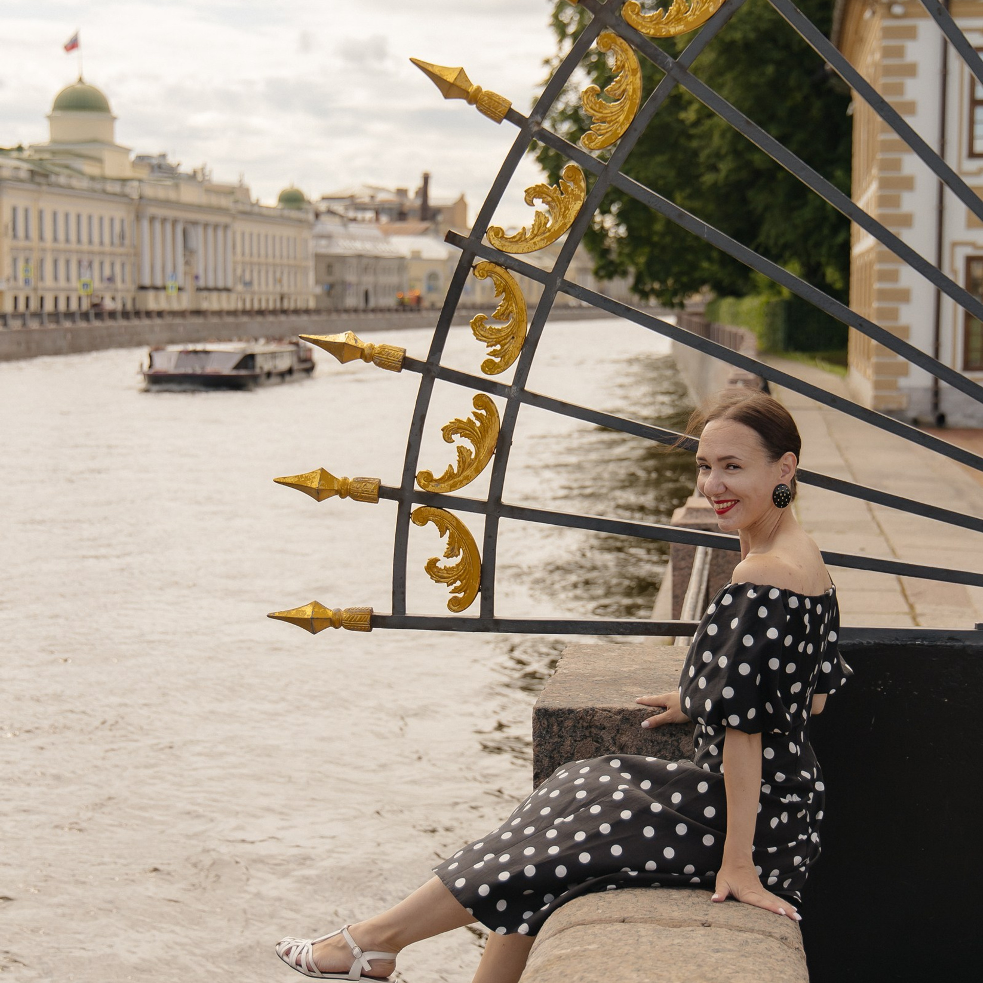 Елена в Петербурге