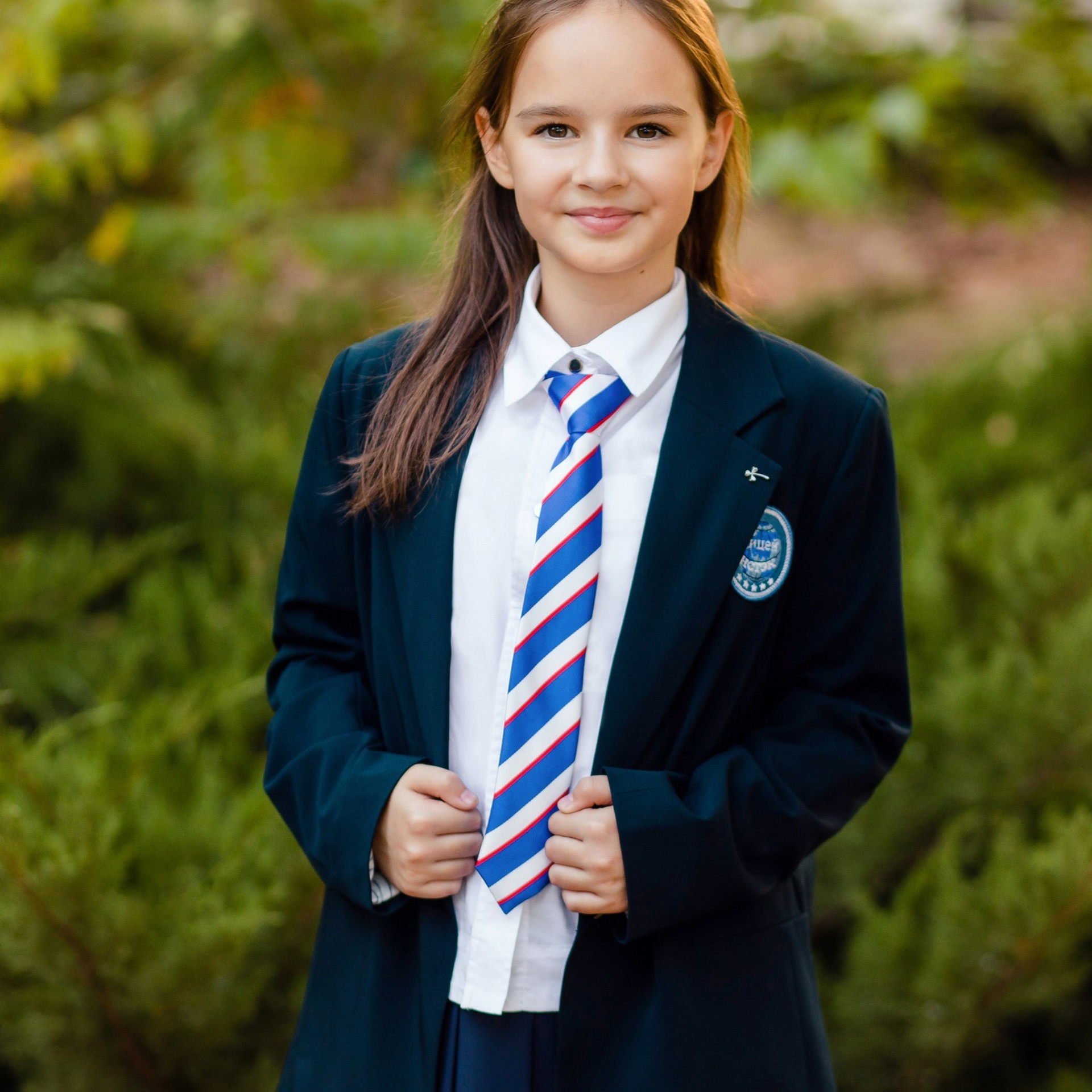 Выпускные альбомы для 4 класса в Краснодаре — съёмка и дизайн фотокниг. Выпускные альбомы для школ и детских садов в Краснодаре — фотосъёмка и фотокниги для выпускников