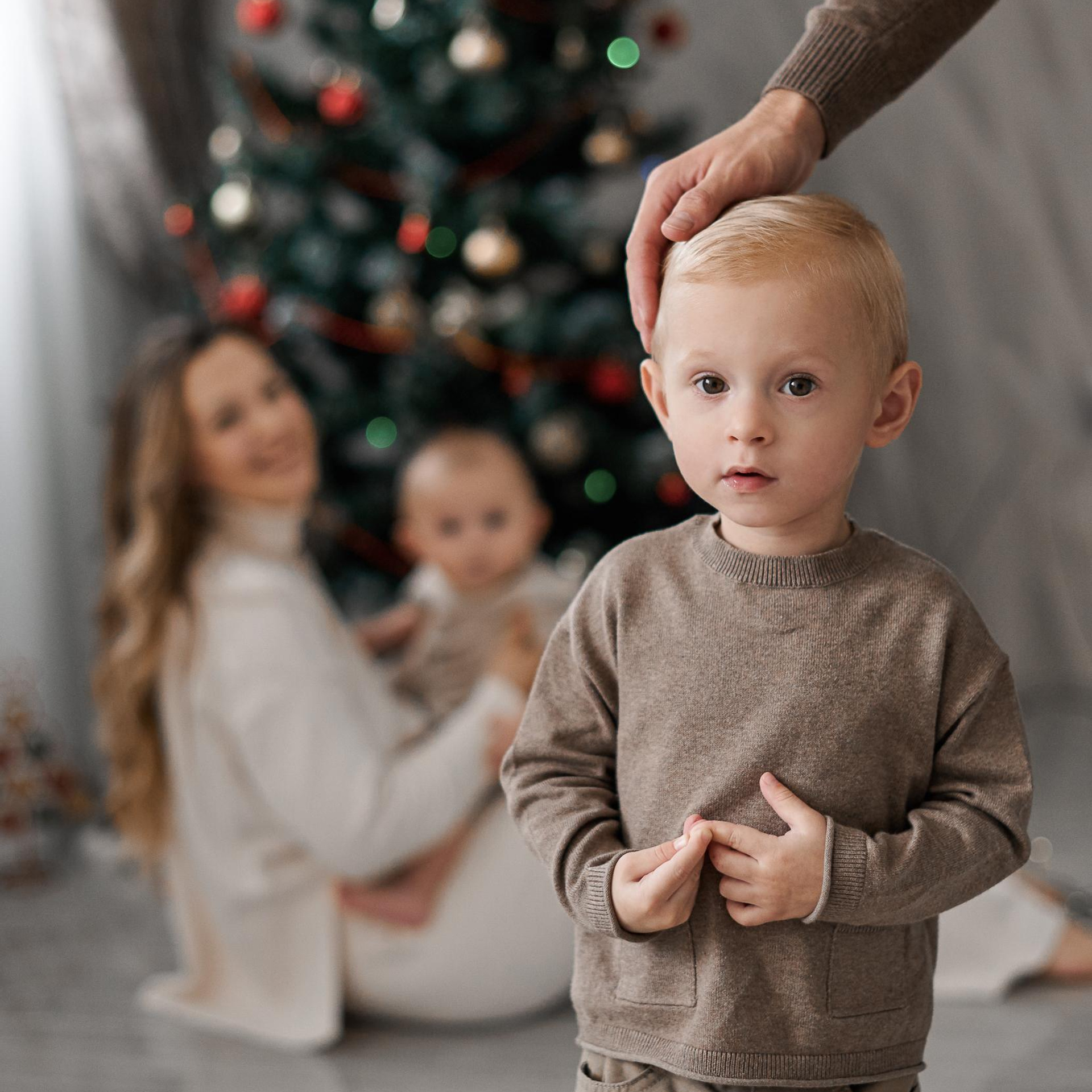 Домашняя новогоднняя история. Свадебный и семейный фотограф Михаил Галабурдин и Анна Завадская. Рост