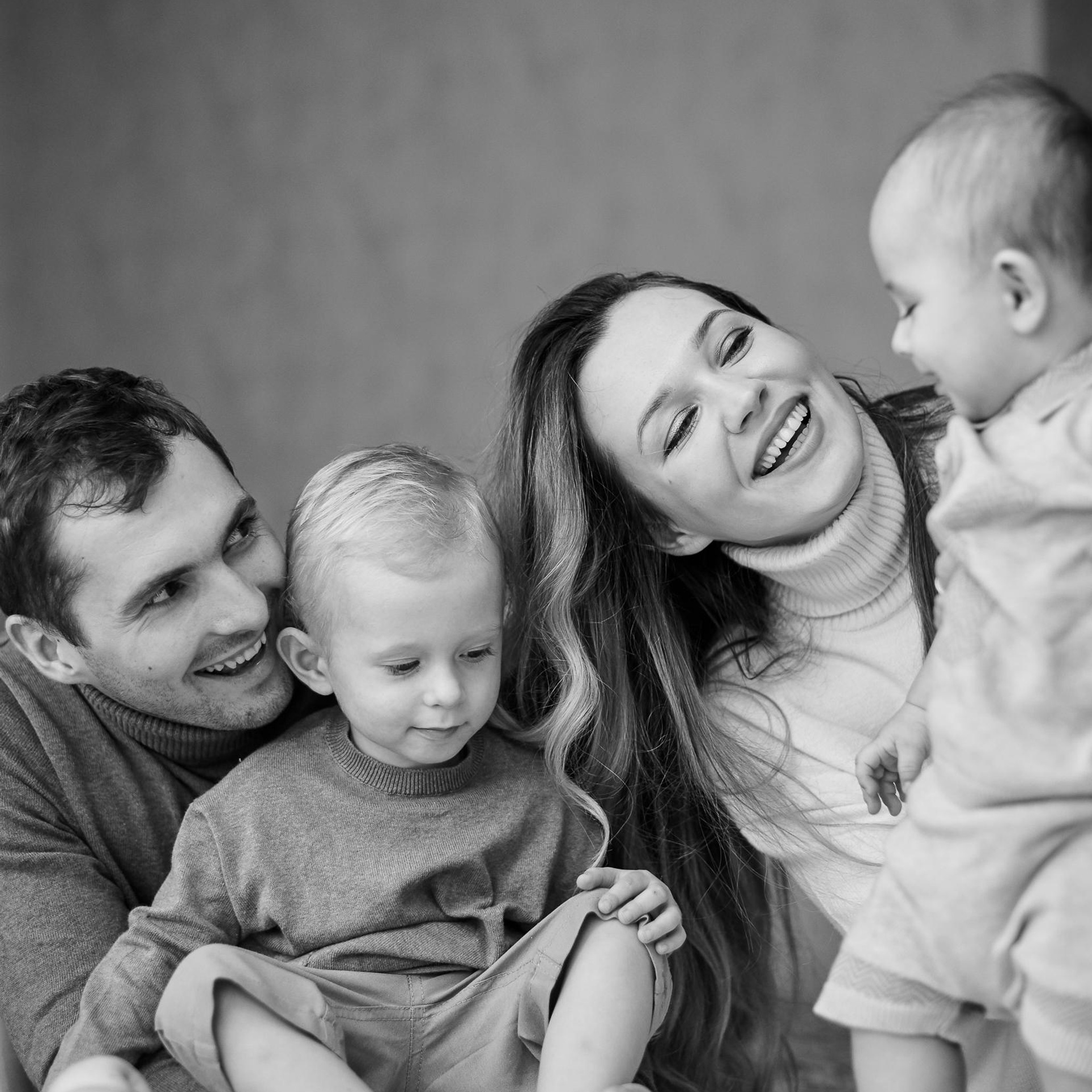 Домашняя новогоднняя история. Свадебный и семейный фотограф Михаил Галабурдин и Анна Завадская. Рост