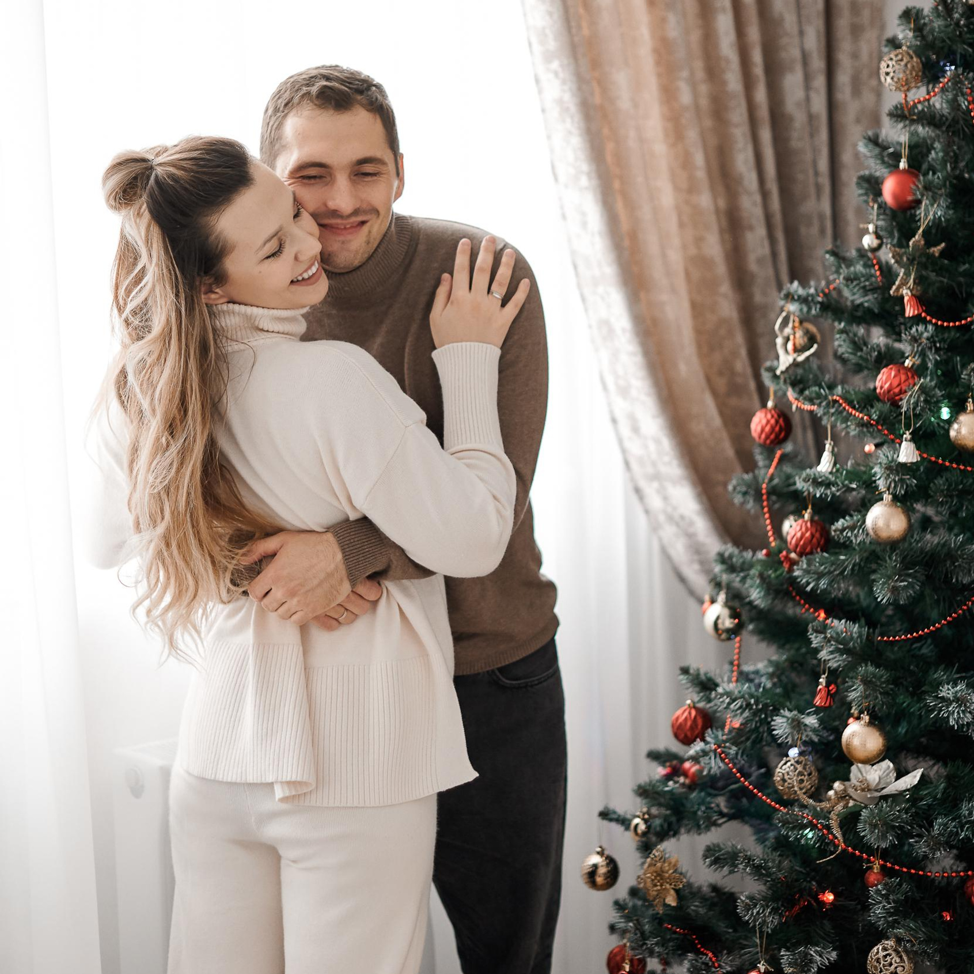 Домашняя новогоднняя история. Свадебный и семейный фотограф Михаил Галабурдин и Анна Завадская. Рост