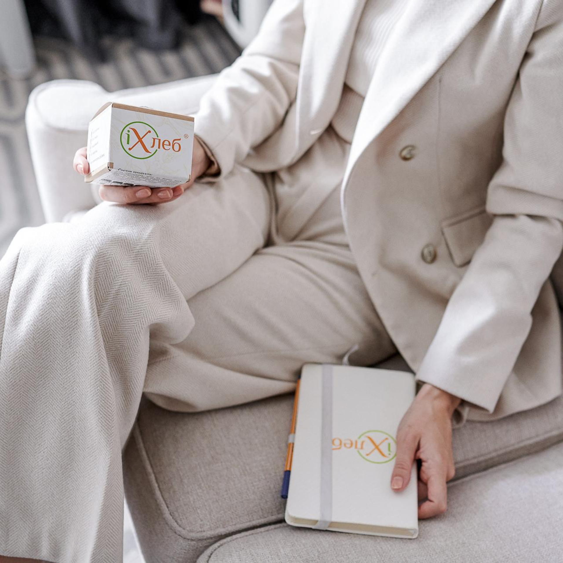 Анна Мария Леонидова. Свадебный и семейный фотограф Михаил Галабурдин и Анна Завадская. Рост