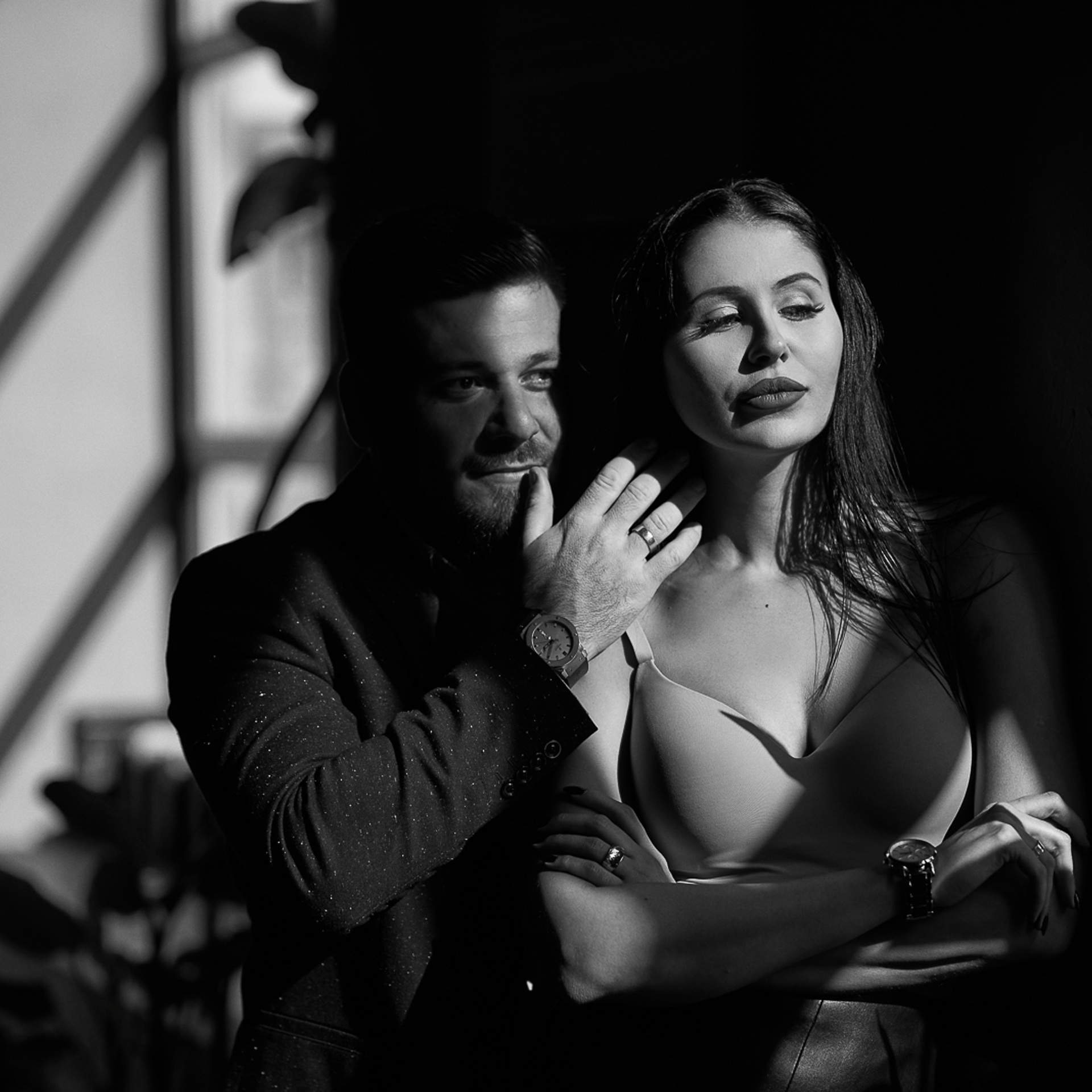 История в библиотеке. Свадебный и семейный фотограф Михаил Галабурдин и Анна Завадская. Рост