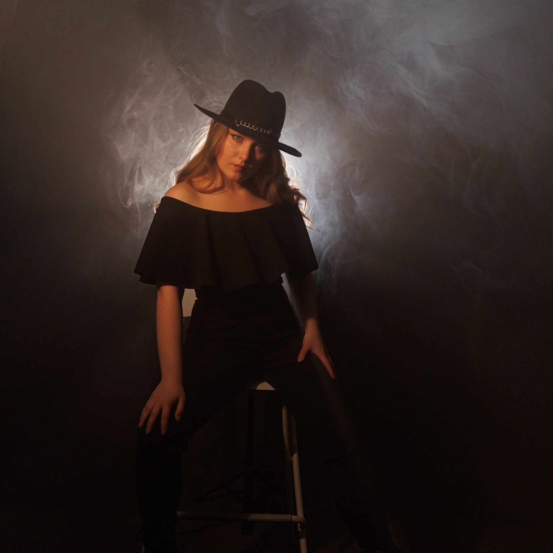 Портрет в дыму. Фотограф Николай Т