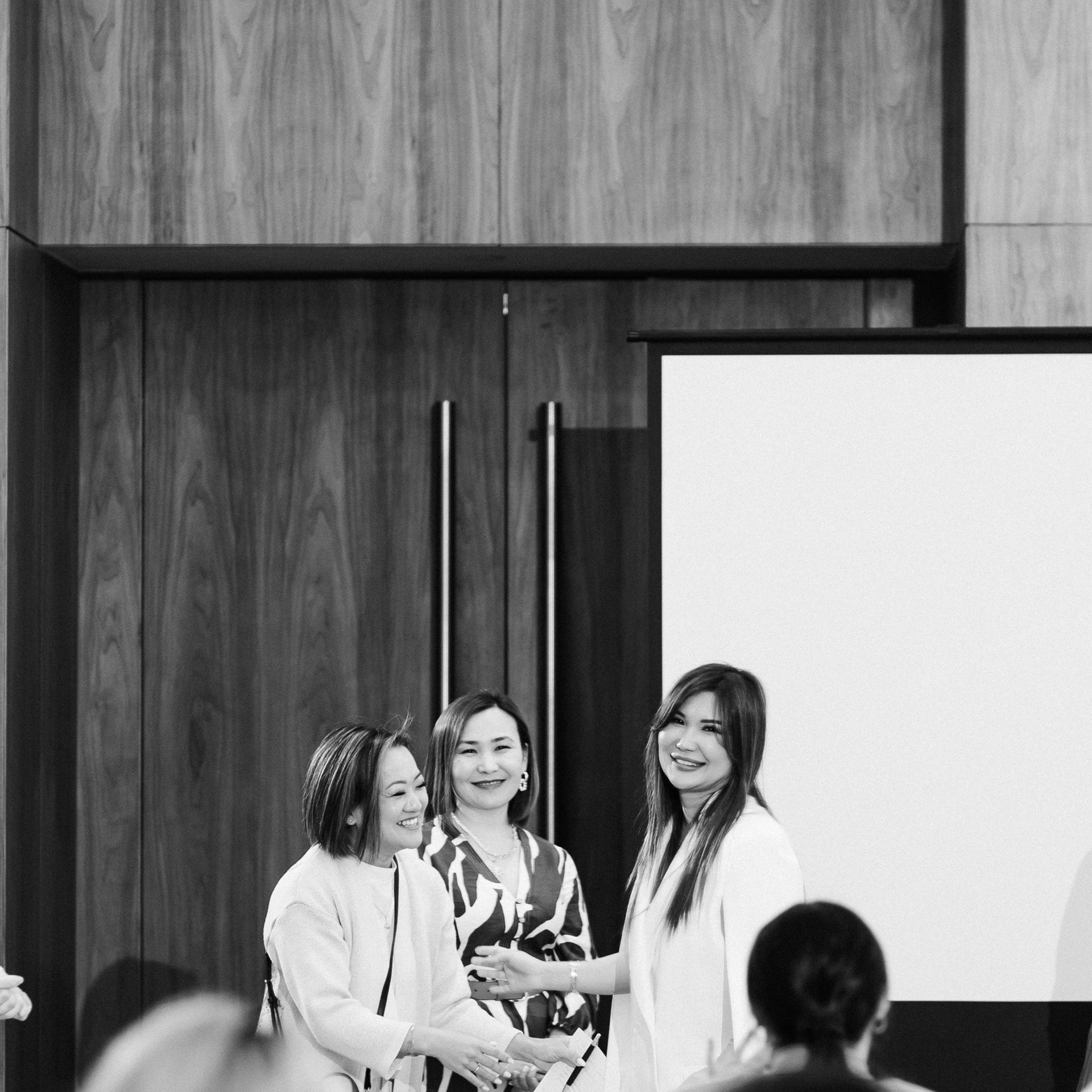 Отзывы. Профессиональный фотограф в городе Астана/Алматы Даурен Сембаев