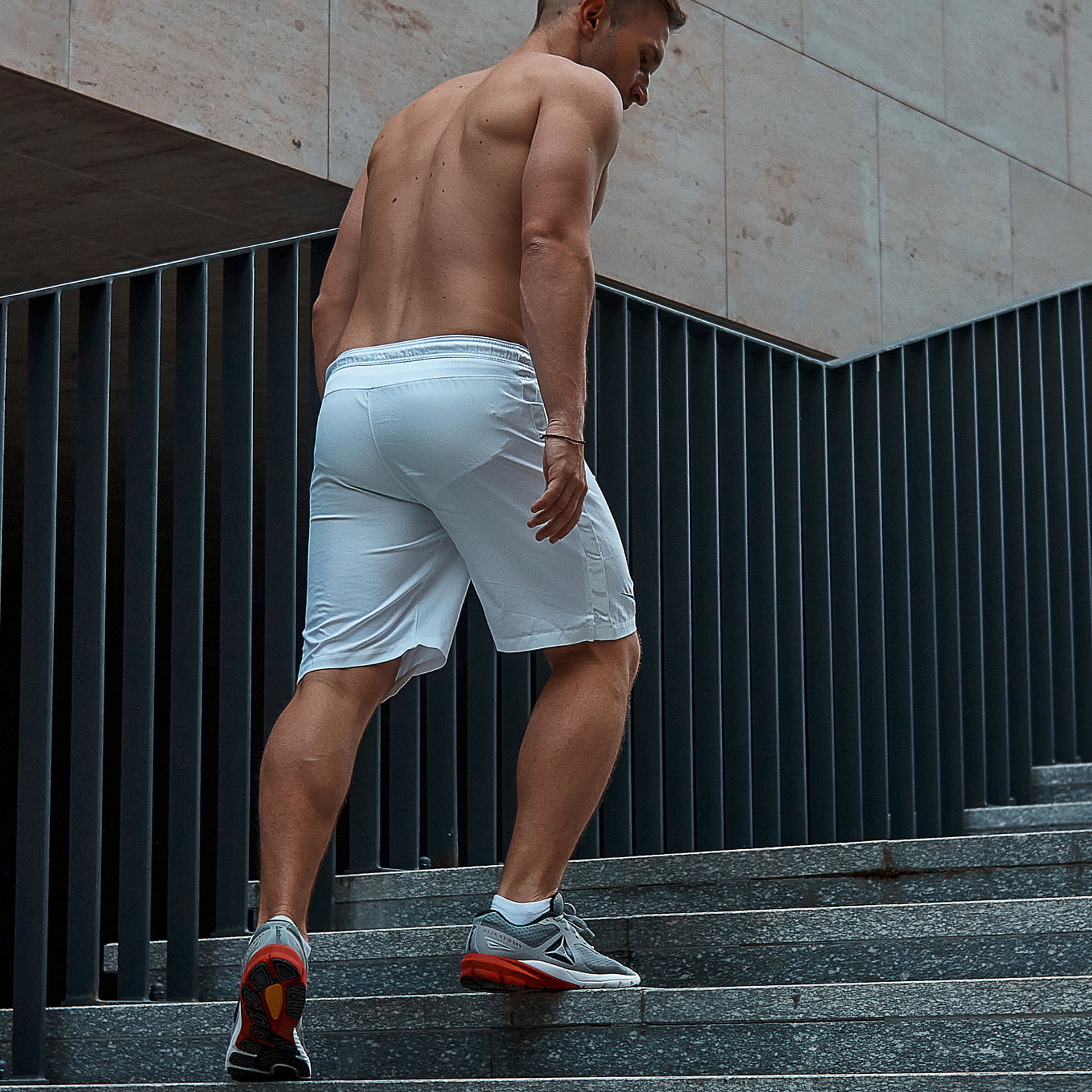 Стёпа в ЖК. Андрей Дудкин. Контент фотограф в Москве