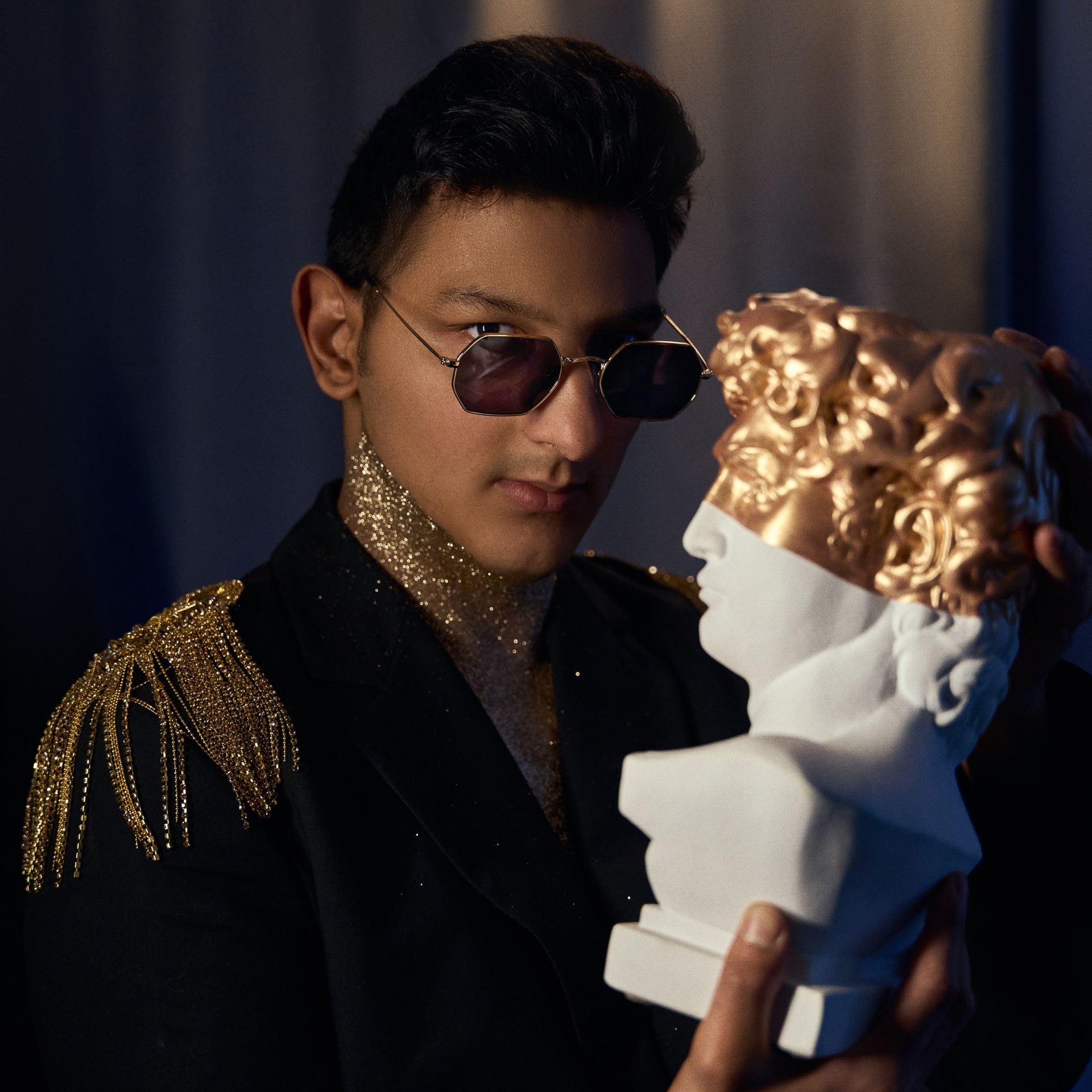 Kostyan x Gold. Андрей Дудкин. Контент фотограф в Москве