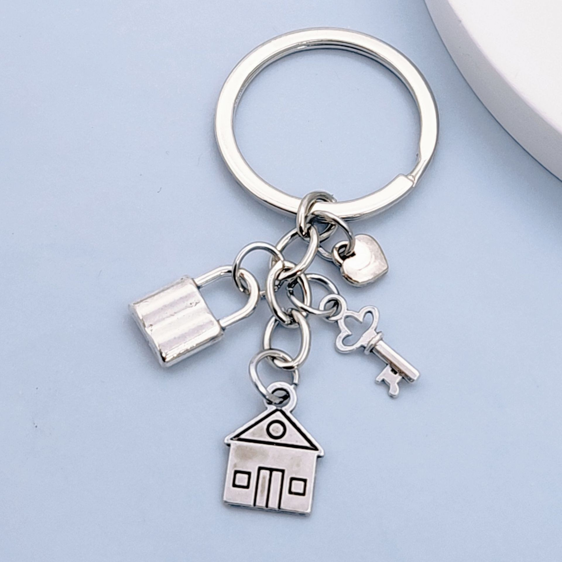 Дом. Гравировка / Прямые трансляции