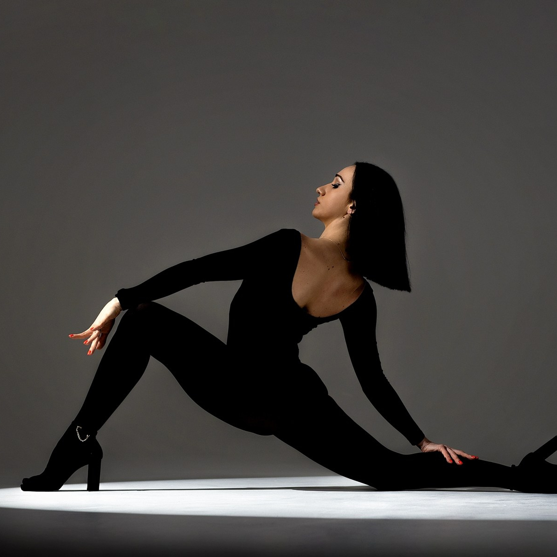 Анна. Студия