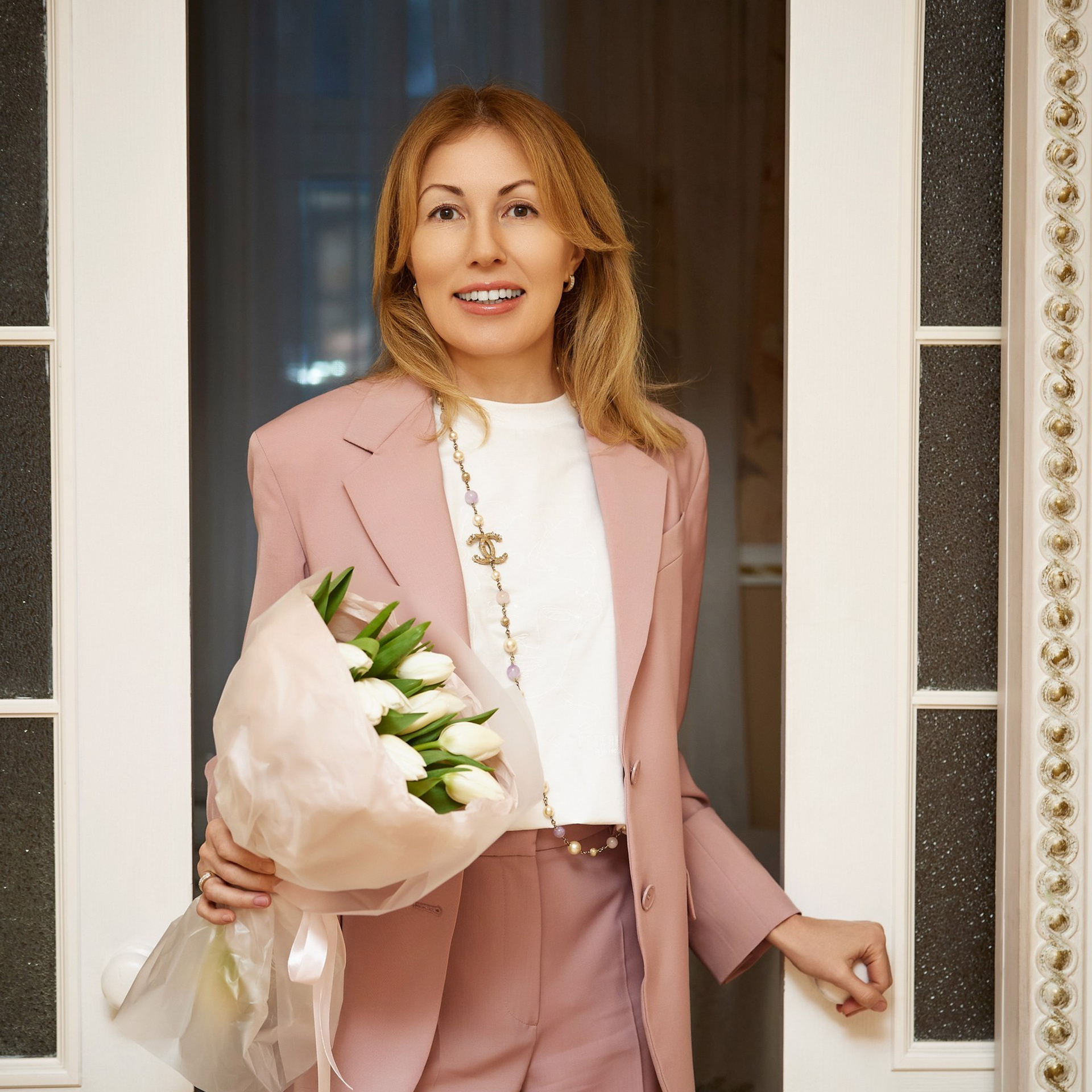 ФОТОГРАФ Омск Артём Руднев. Разножанровый Фотограф в Омске Артём Руднев