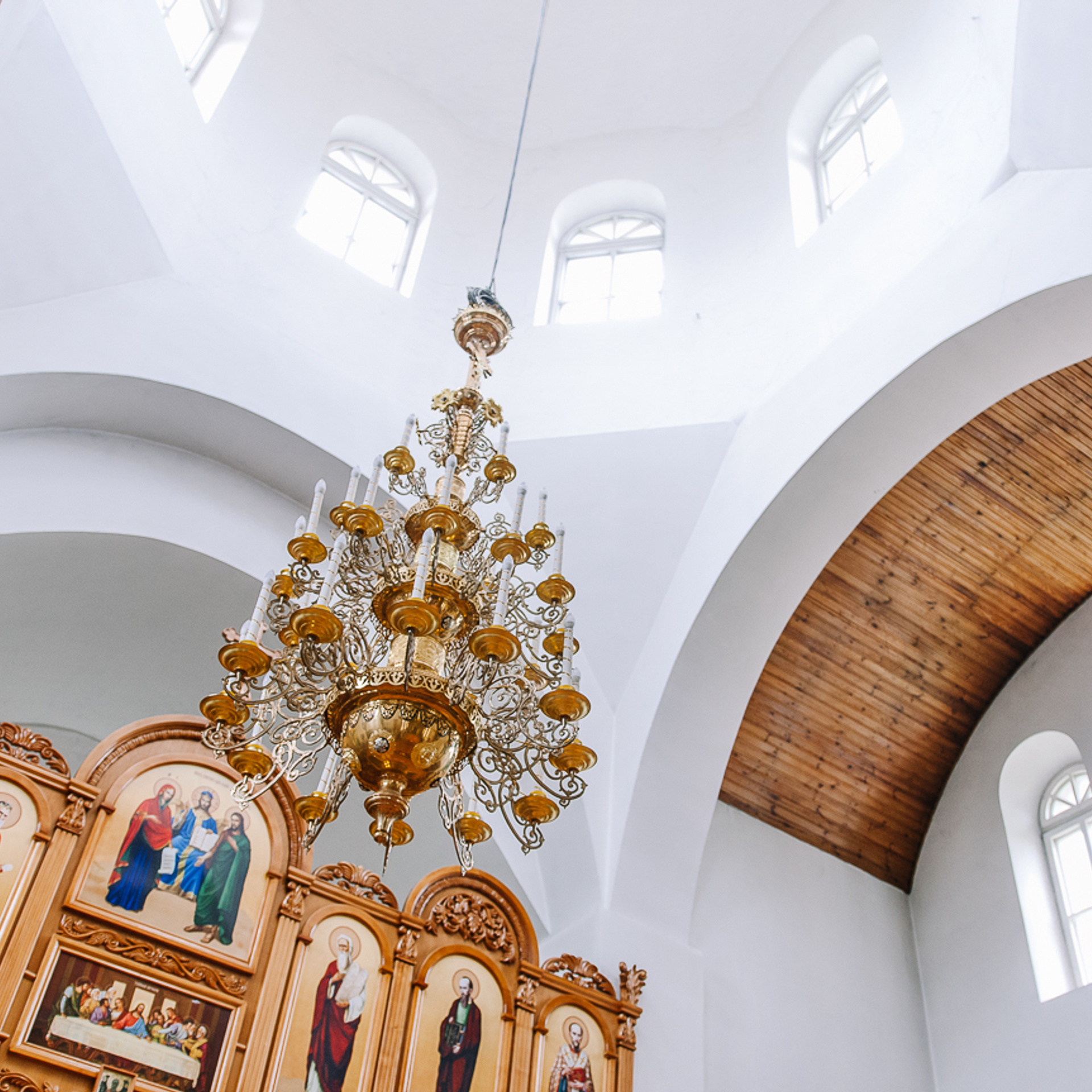 Крещение маленького Ивана