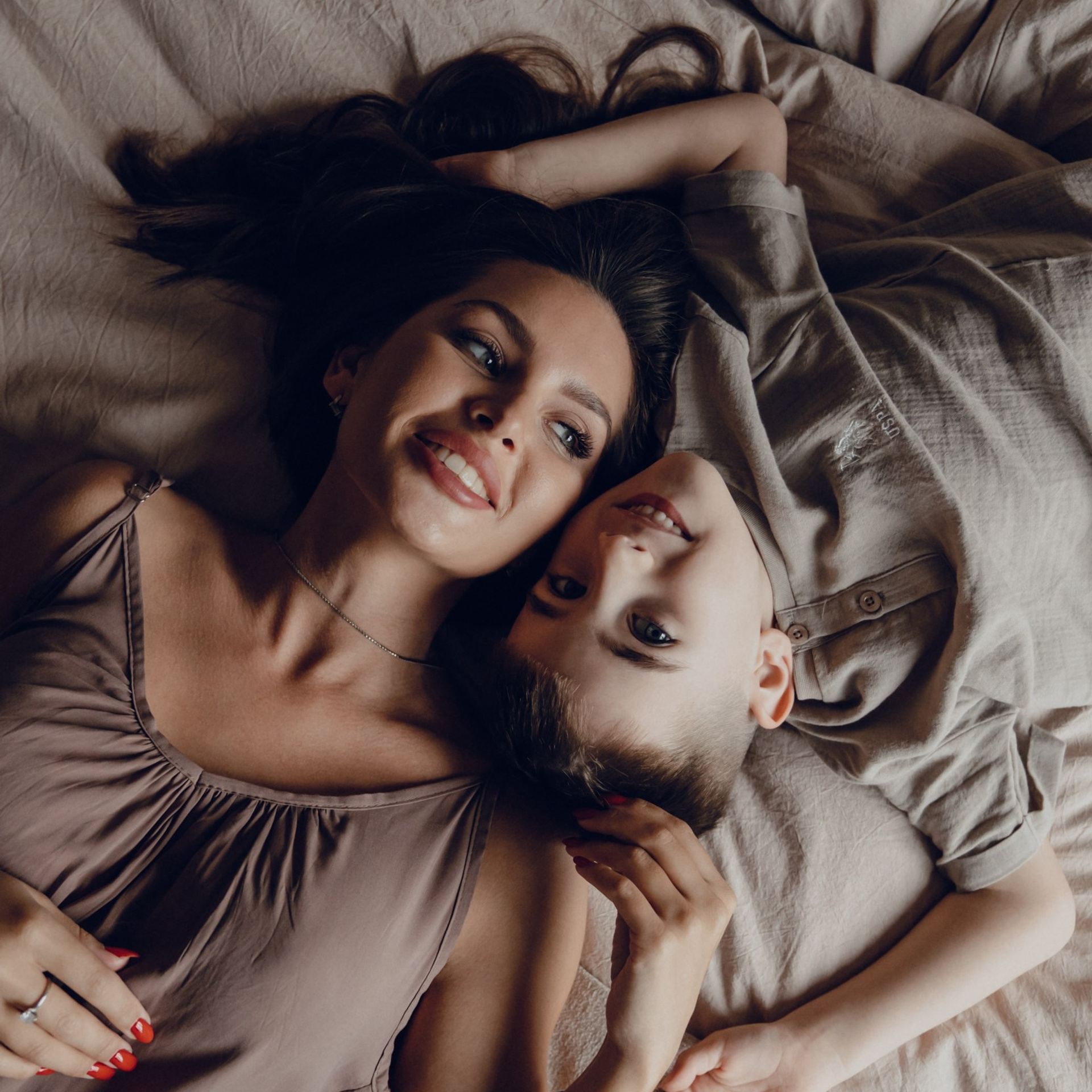 Материнство