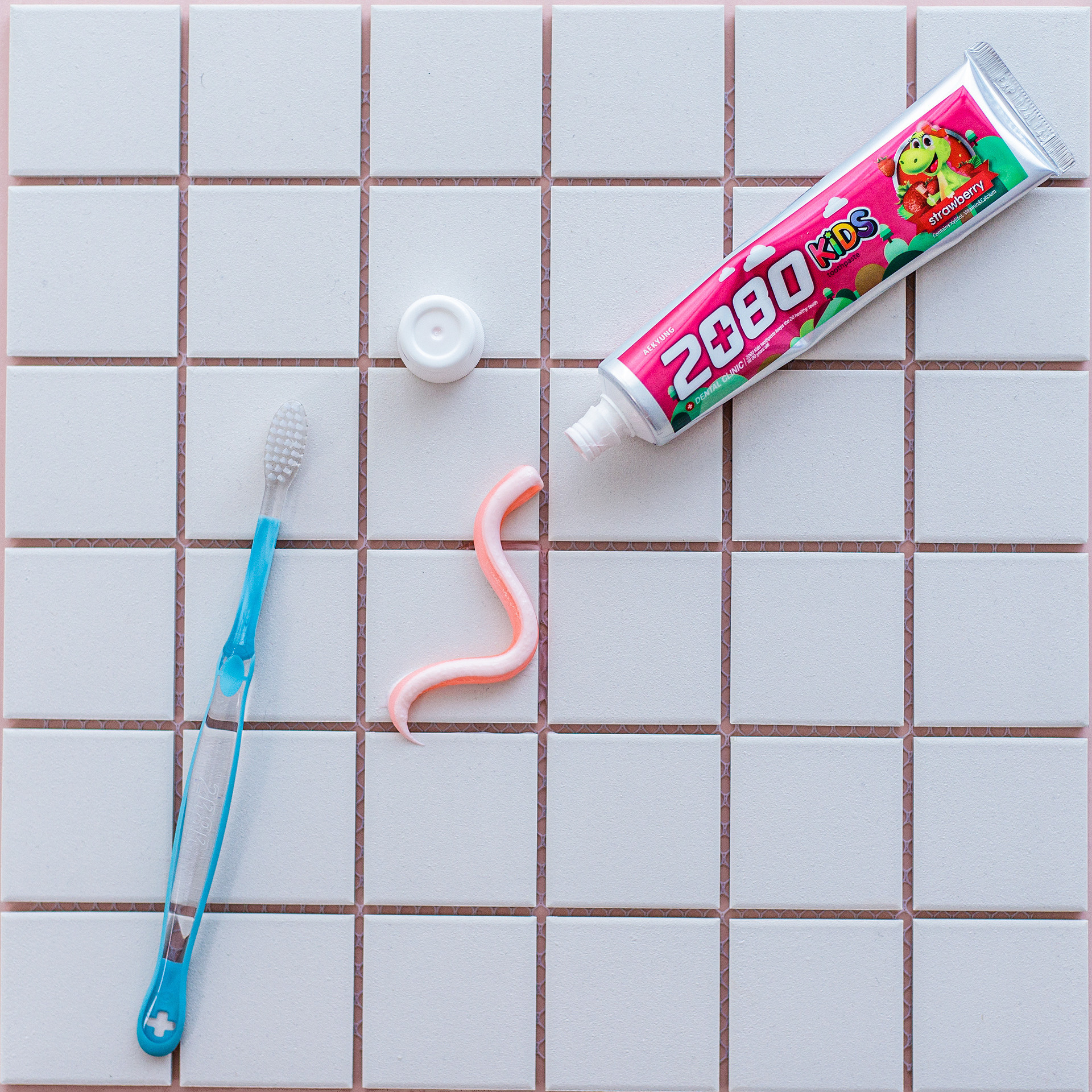 Предметная съемка косметики Алматы