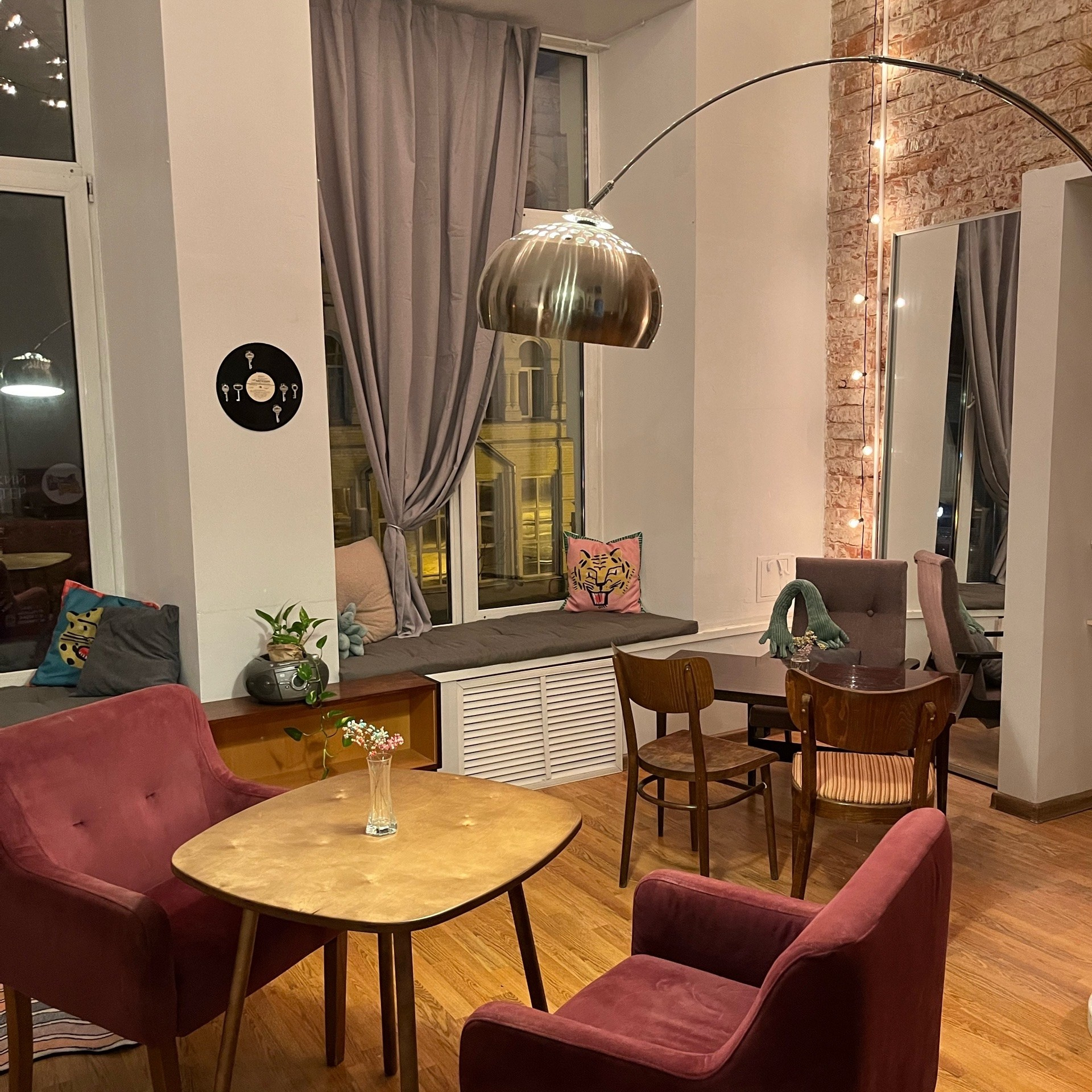 Актуальные фотостудии Самары: аренда, интерьерный и фоновые локации, услуги фотографа