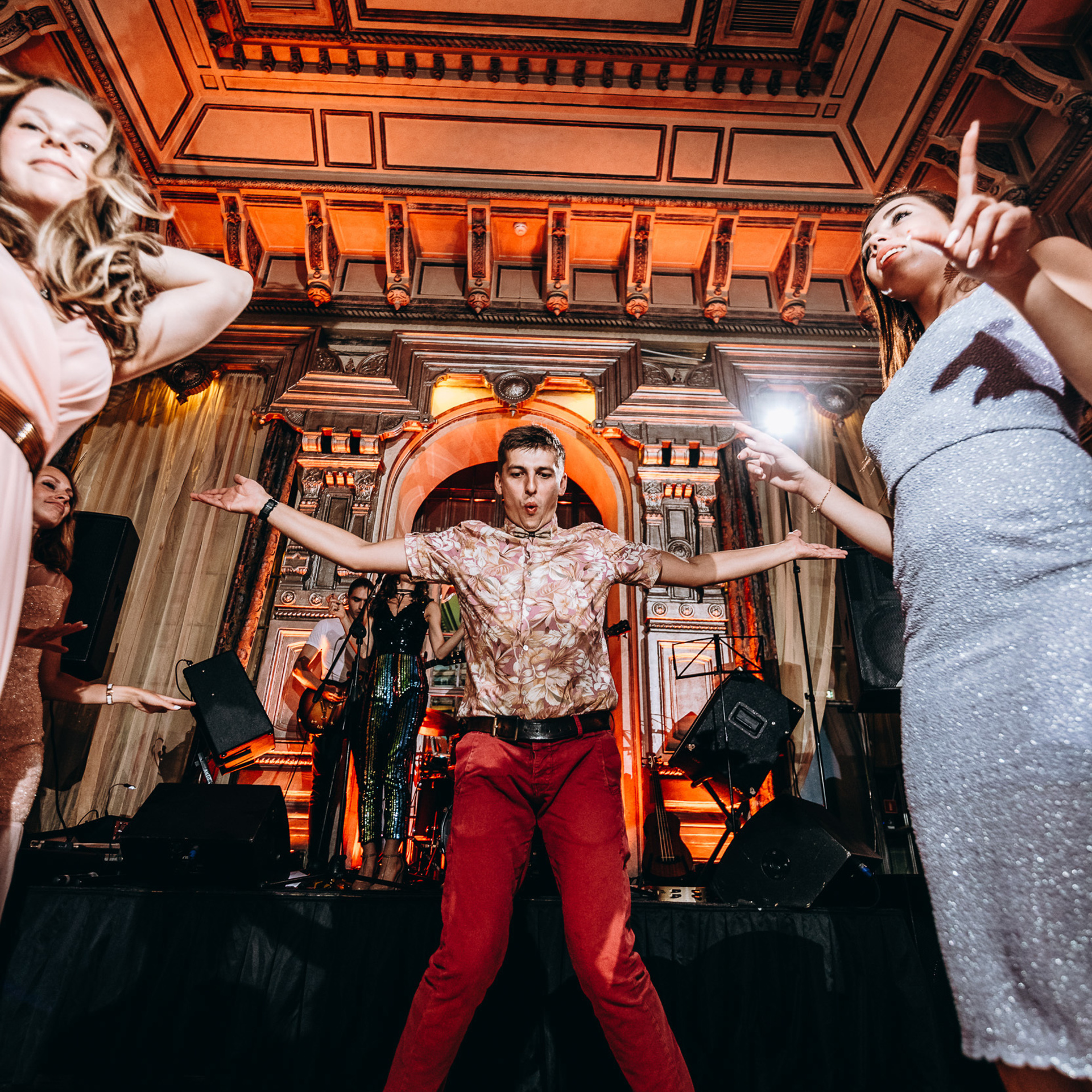 Вика - это все еще цветочки ...!. Dmitry Unik — ваш стильный фотограф