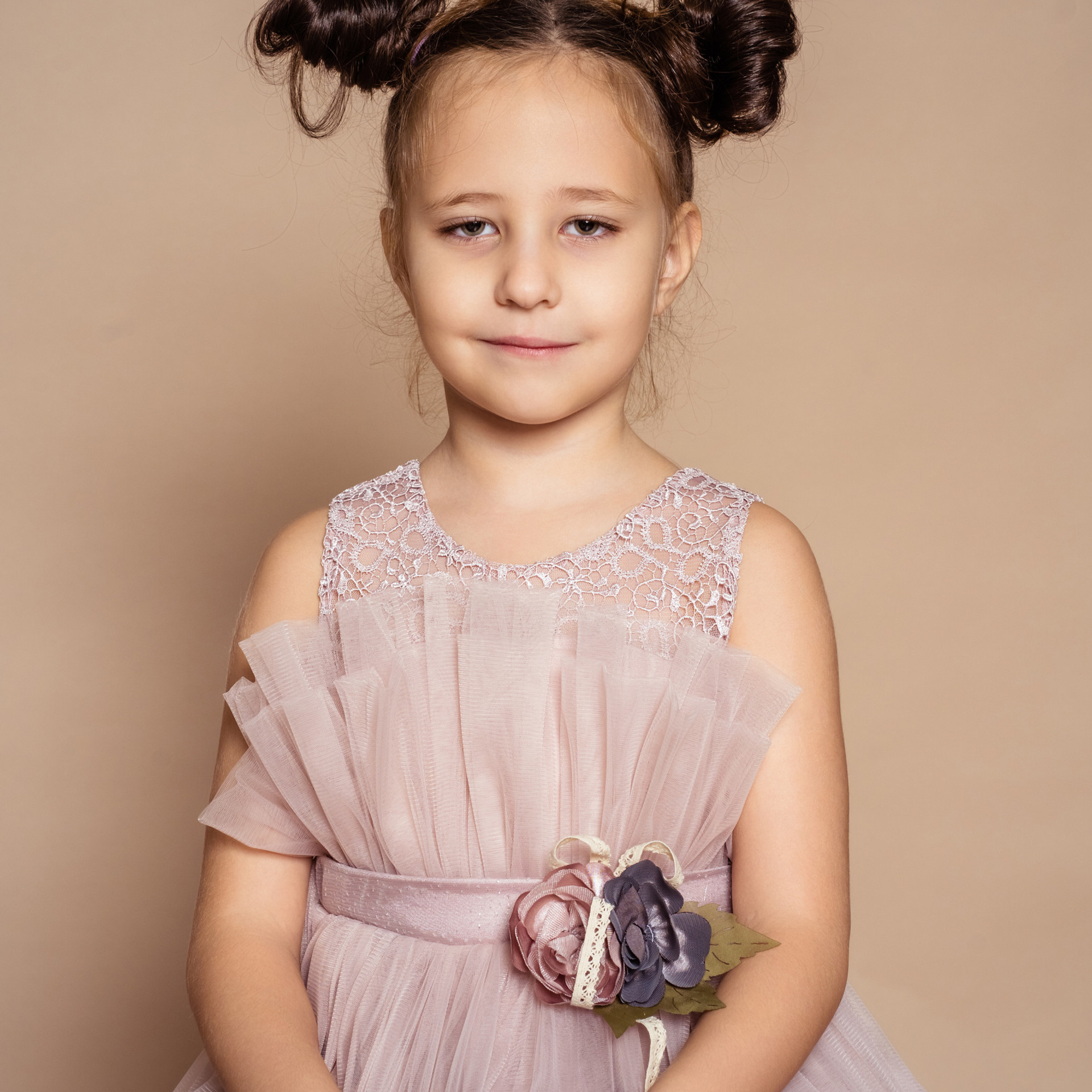 Съемка выпускного общая фотография портрет школьника фотокнига. Выпускные альбомы в Новороссийске и Краснодарском крае