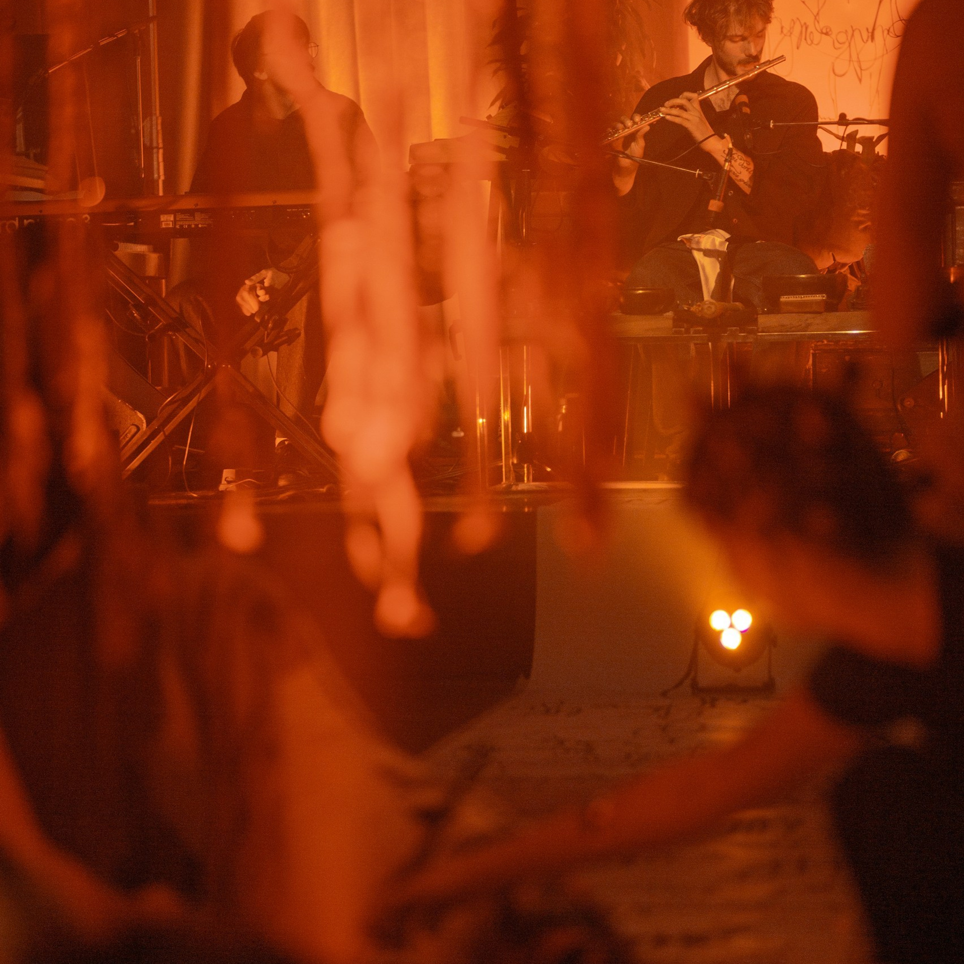 Две жизни аудиовизуальный перформанс