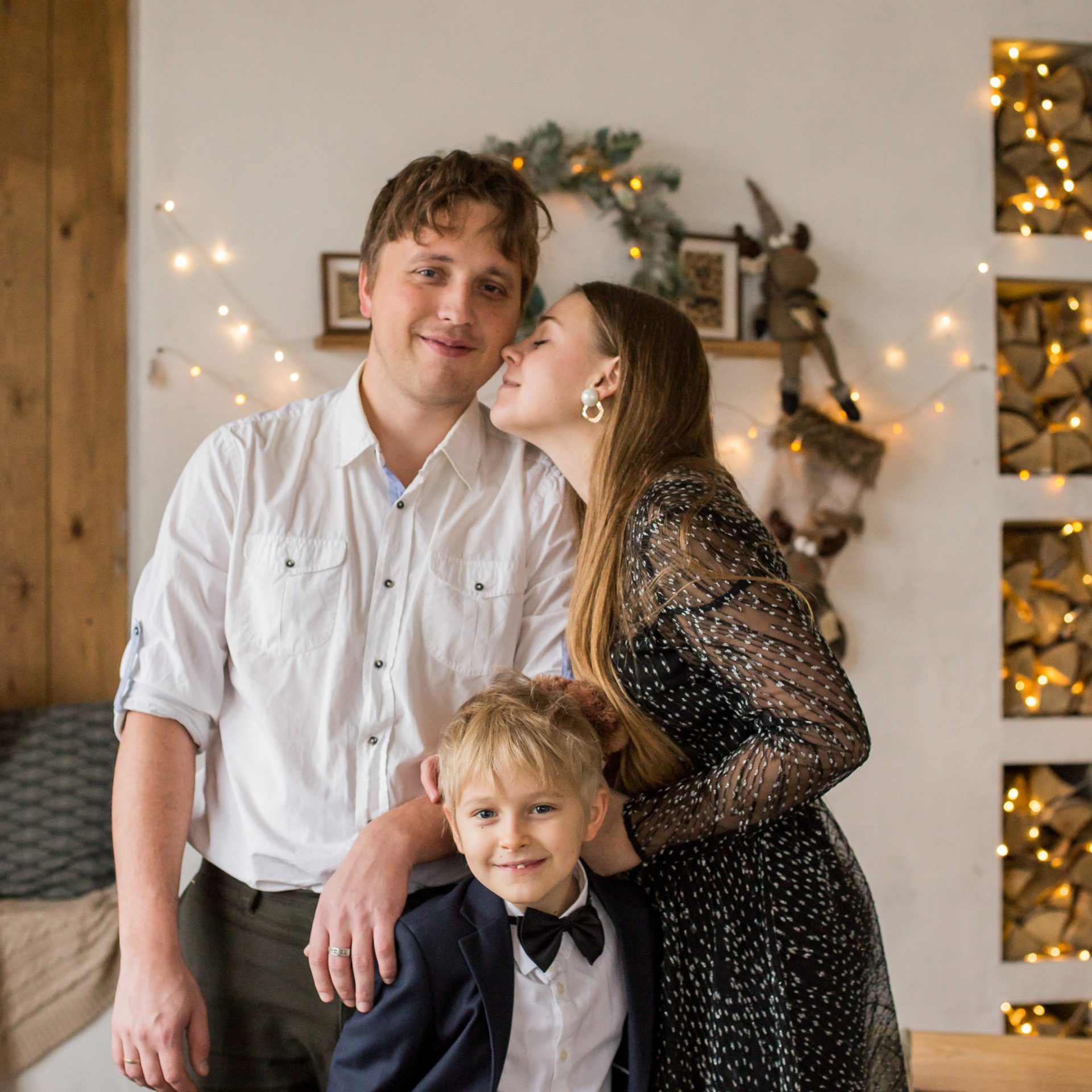 REWIEWS. Fotograf u Crnoj Gori-porodično fotografisanje sa djecom, lovestory, nekretnine