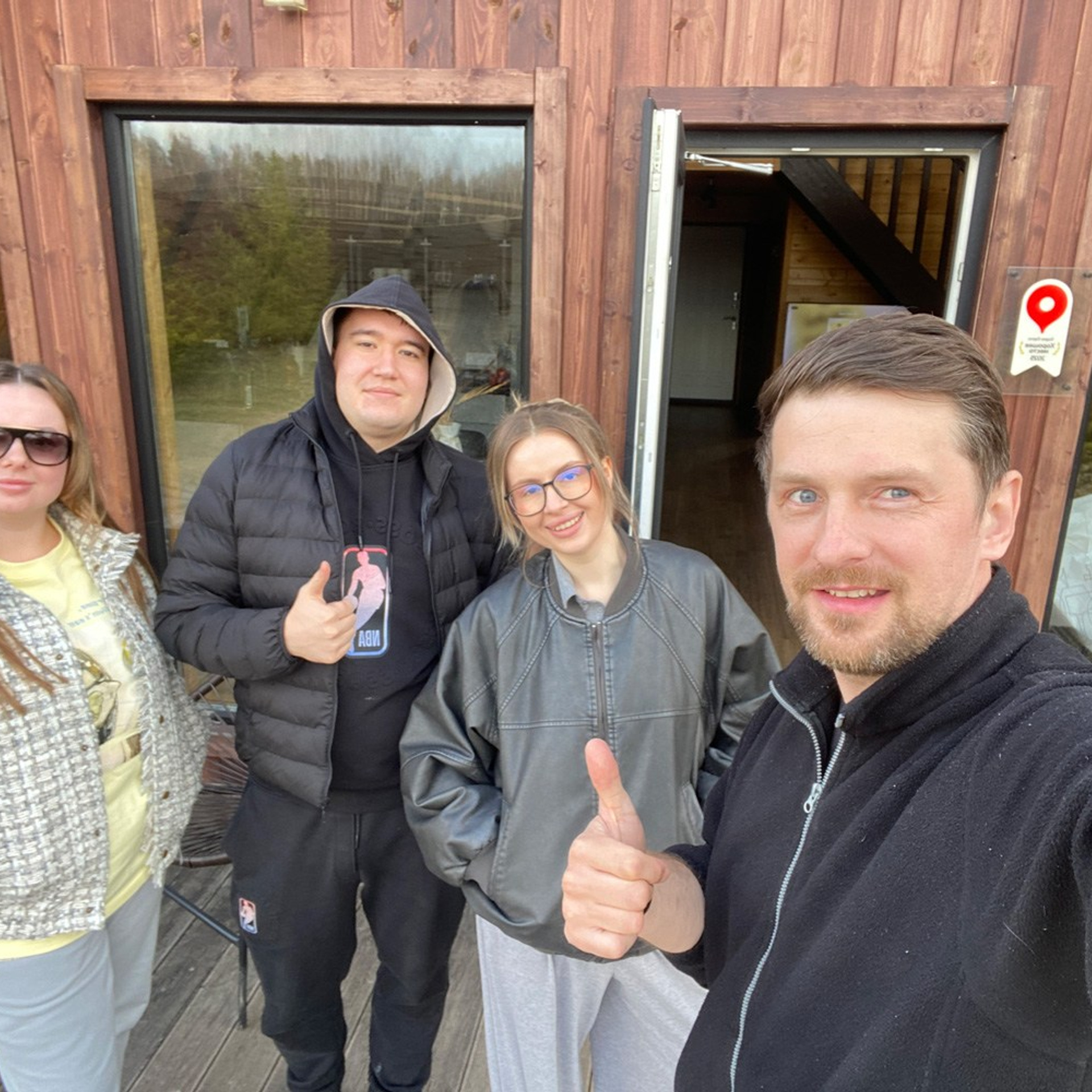 Коттедж для отдыха с чаном и баней на 6 человек — забронировать на выходные