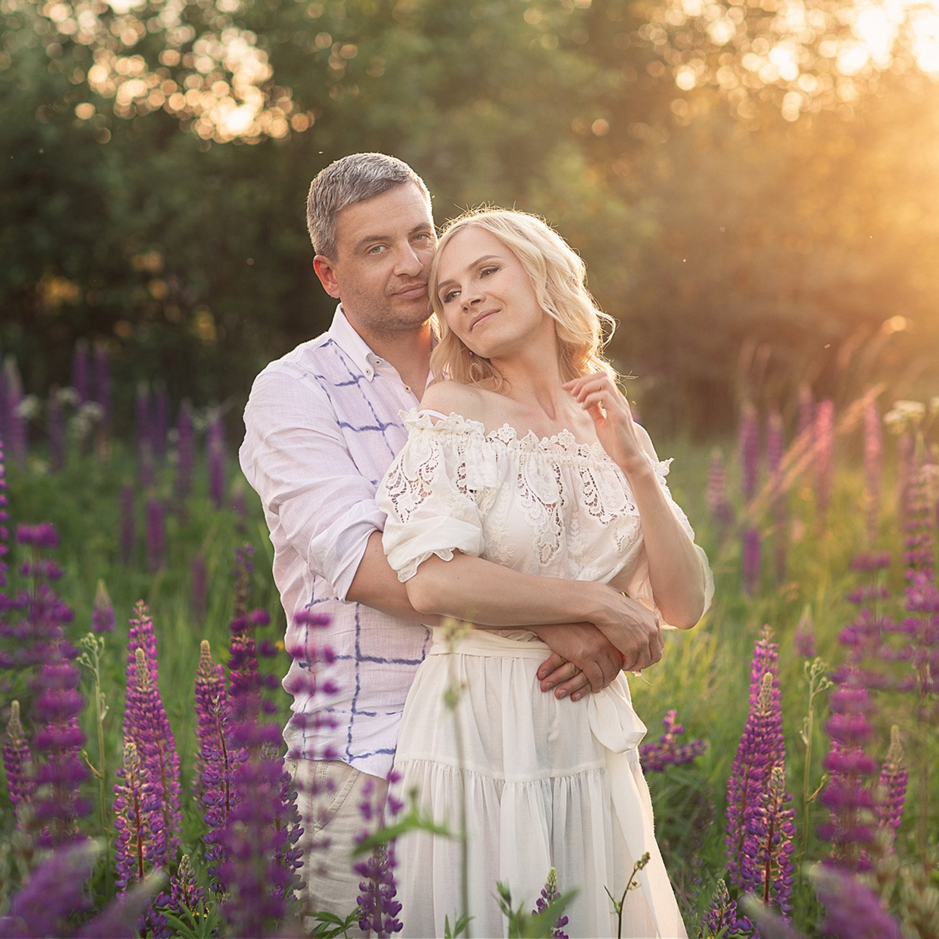 Семья Марины и Алексея в люпинах